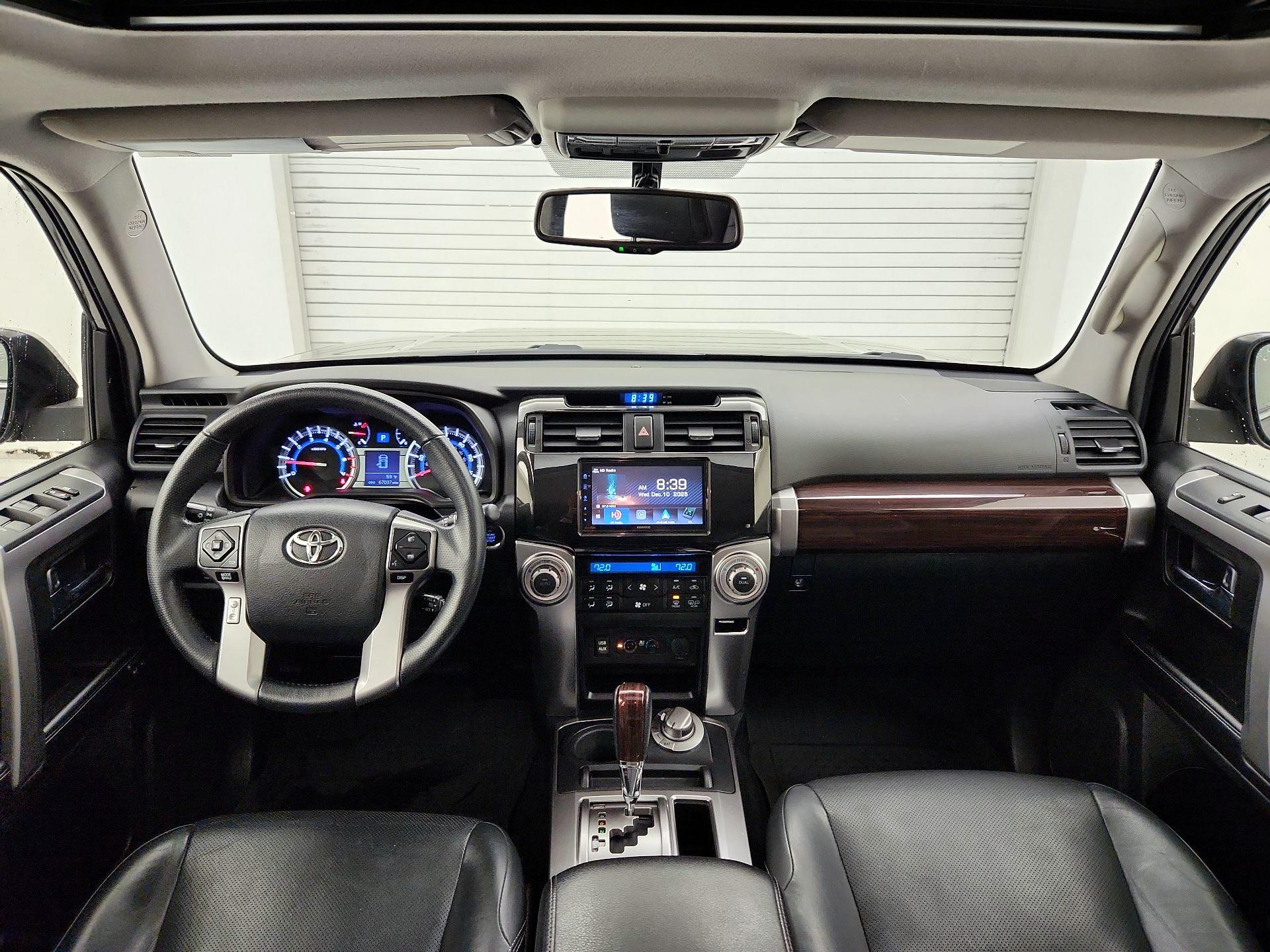 Thumbnail: 2017 Toyota 4Runner - 9