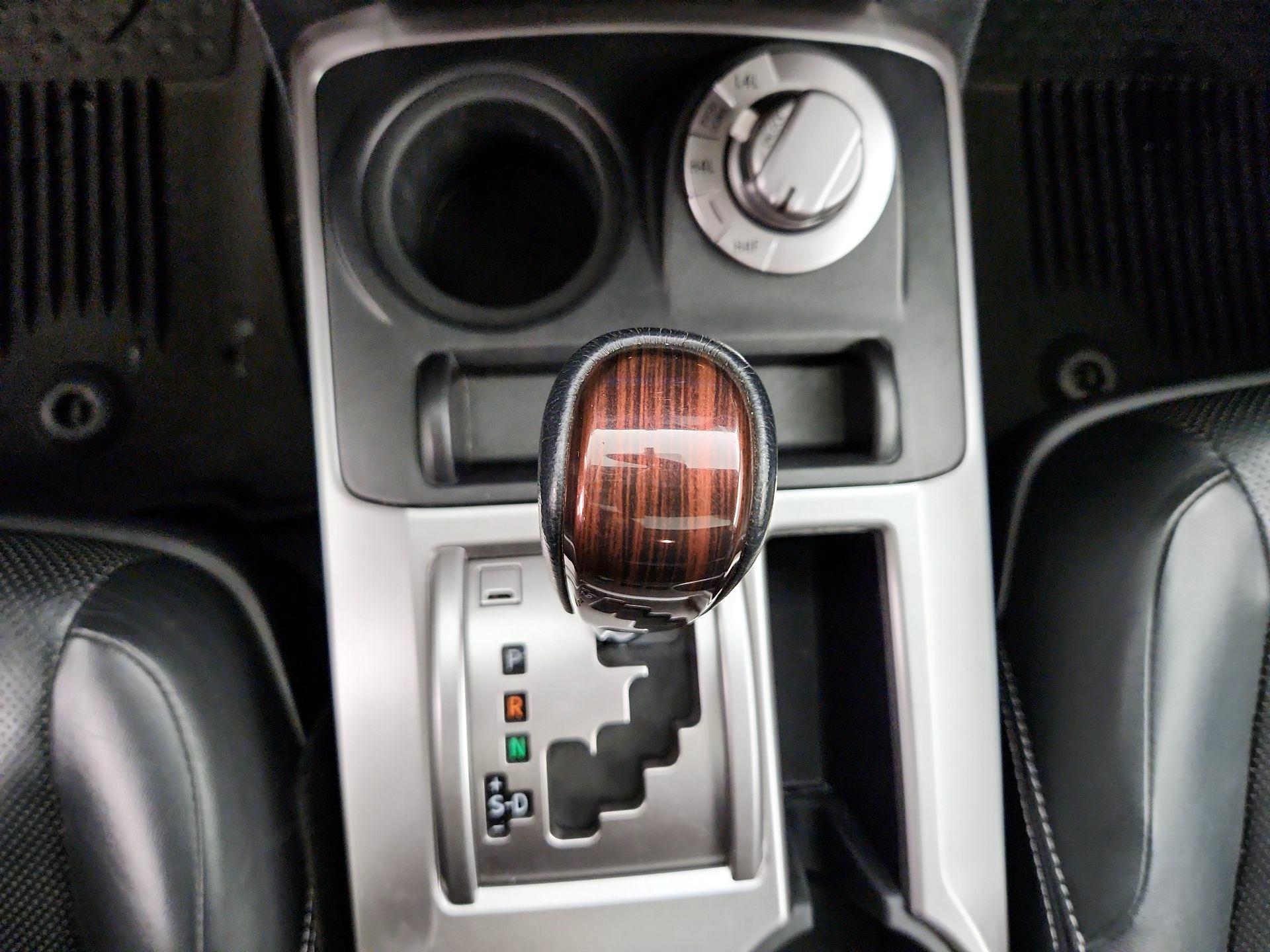 Thumbnail: 2017 Toyota 4Runner - 17