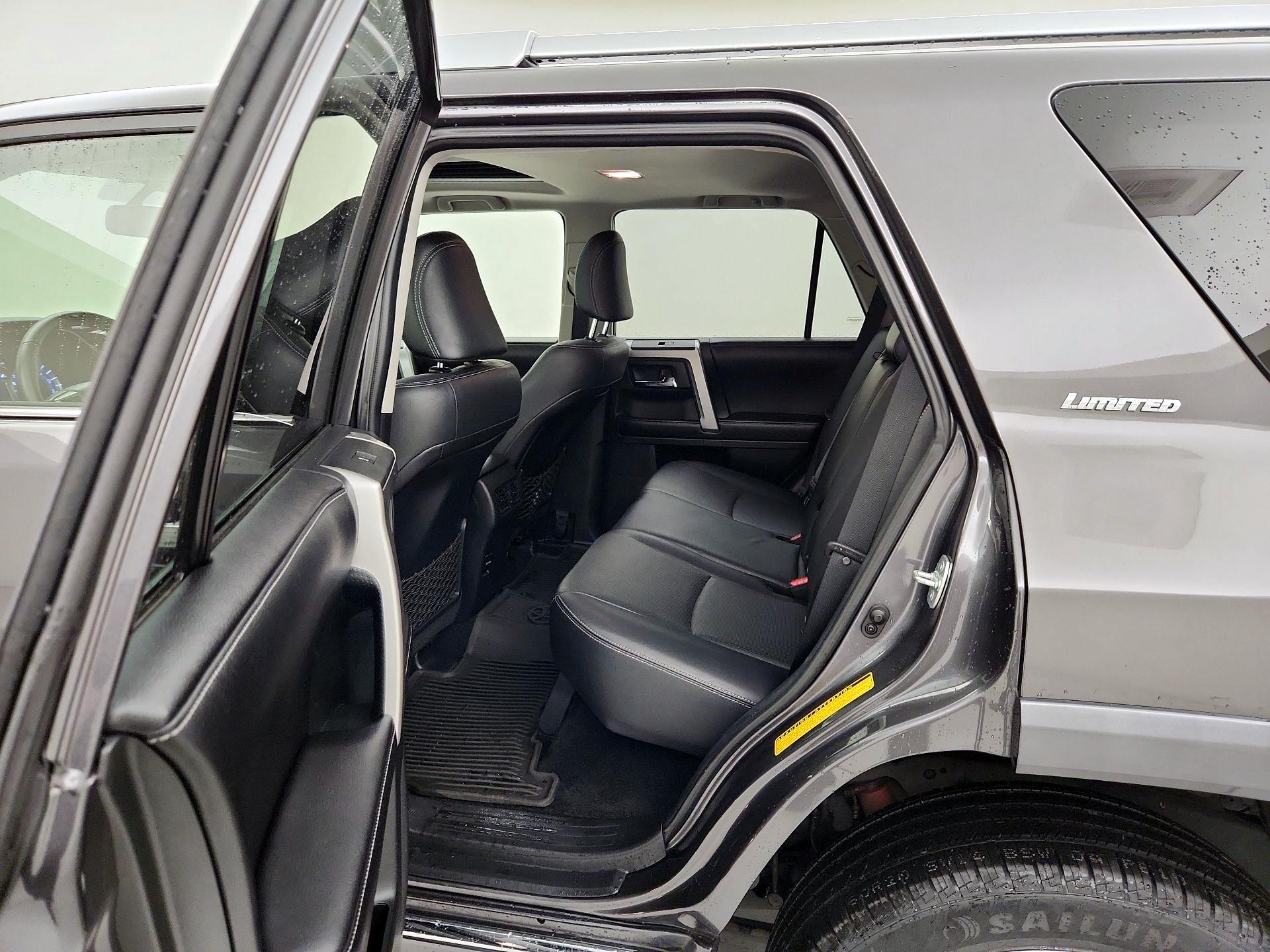 Thumbnail: 2017 Toyota 4Runner - 20