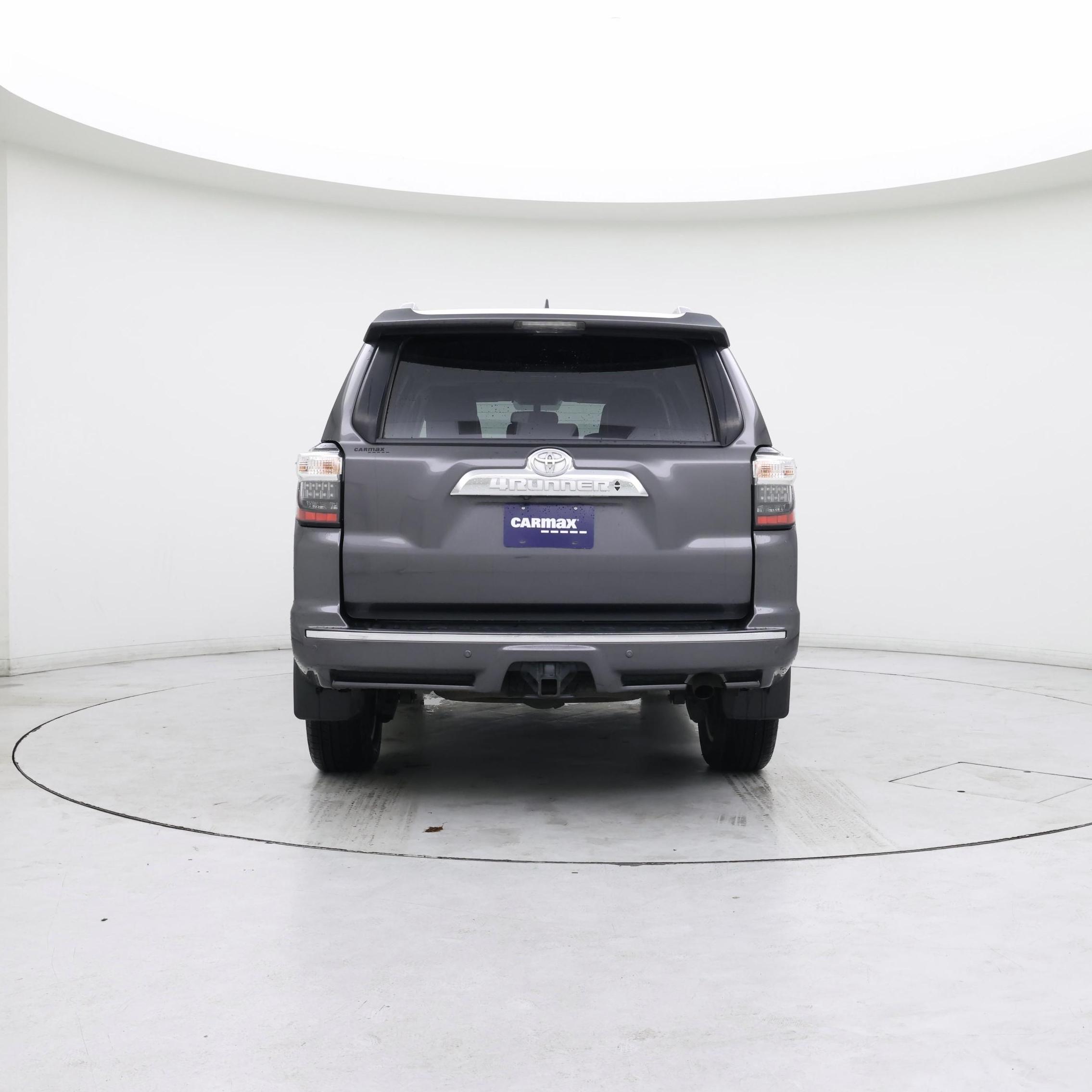 Thumbnail: 2017 Toyota 4Runner - 6