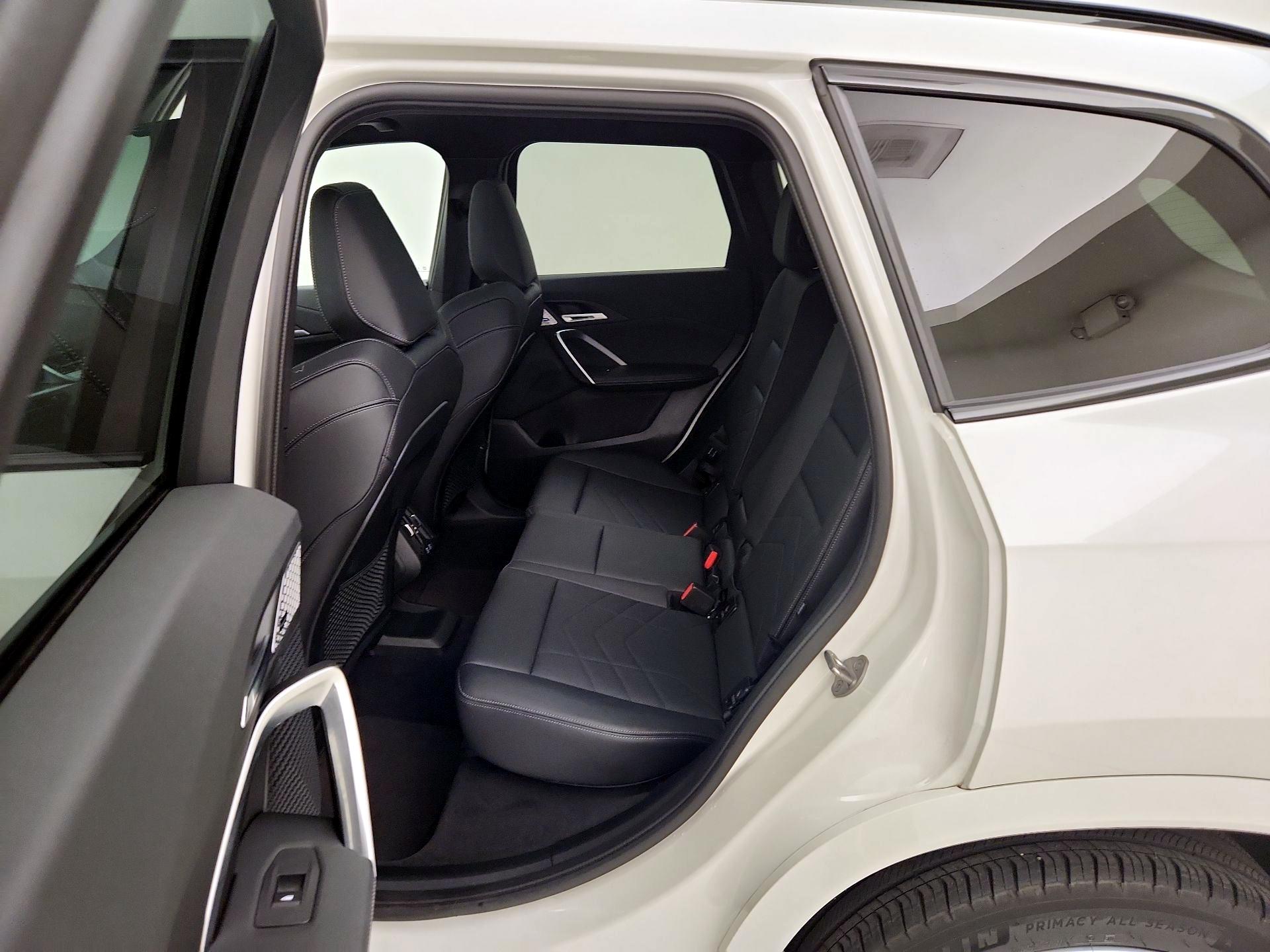 Thumbnail: 2024 BMW X1 - 20