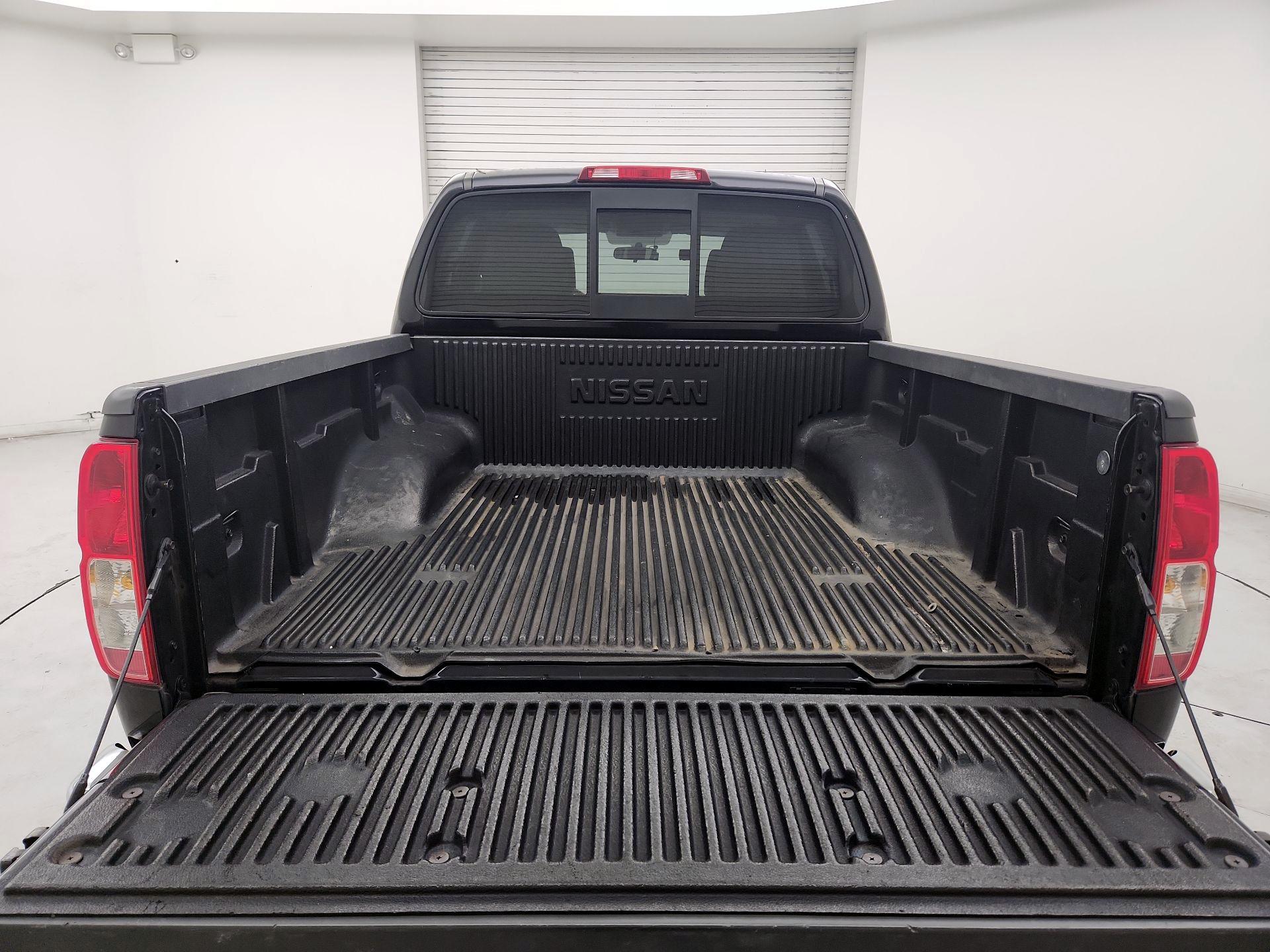 Thumbnail: 2015 Nissan Frontier - 19