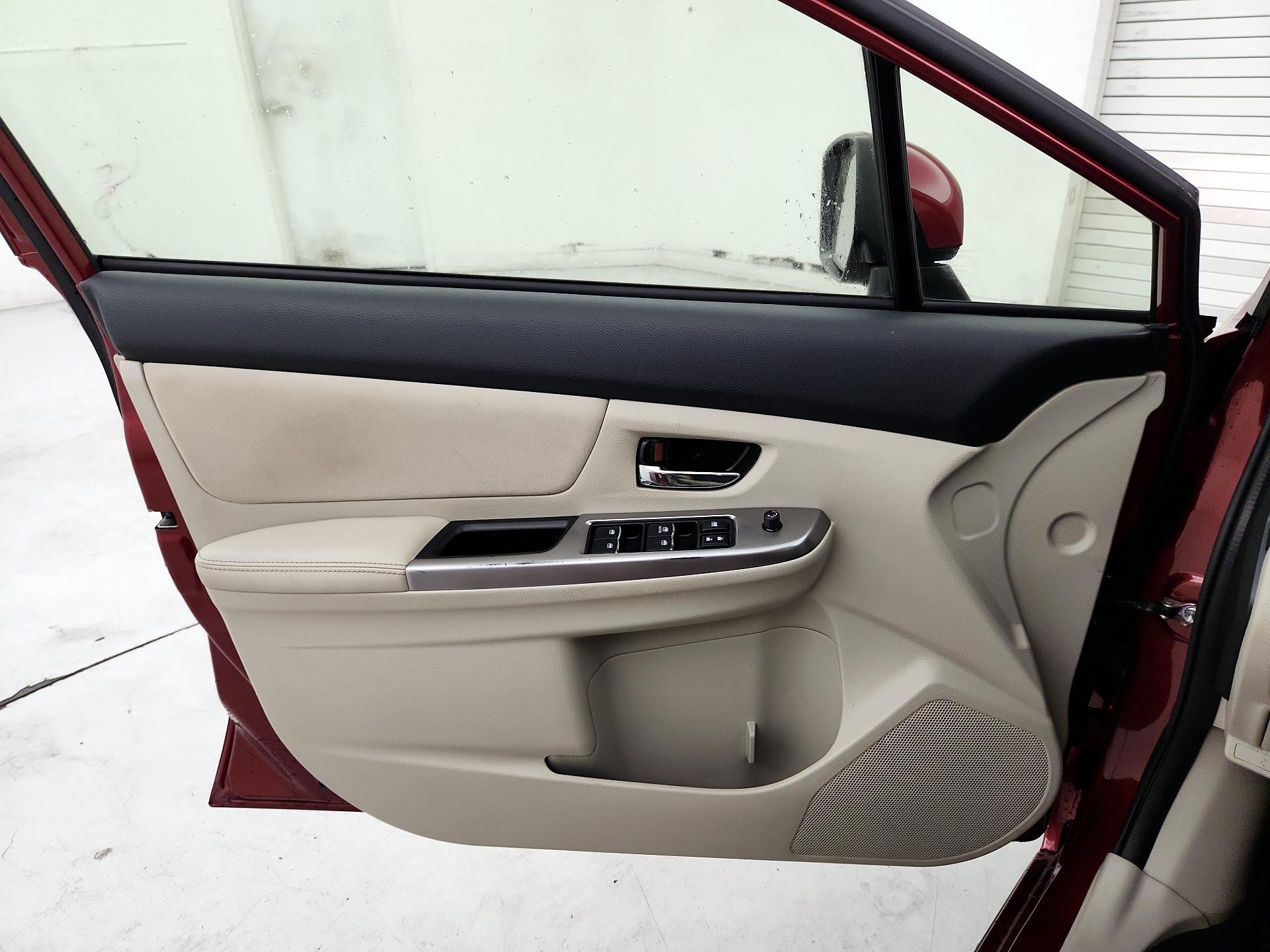 Thumbnail: 2015 Subaru XV Crosstrek - 12