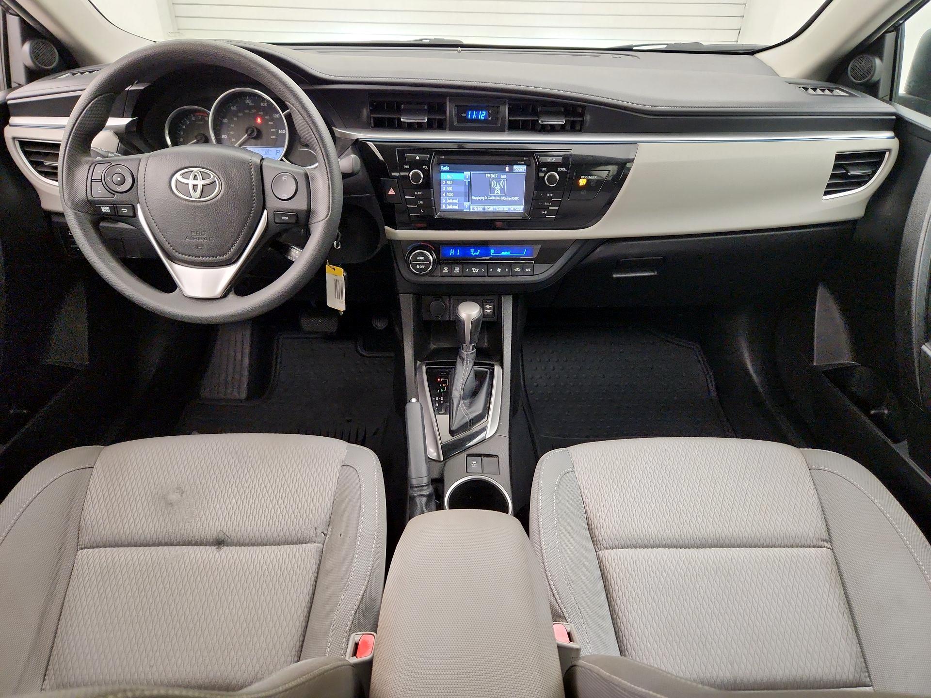 Thumbnail: 2015 Toyota Corolla - 9