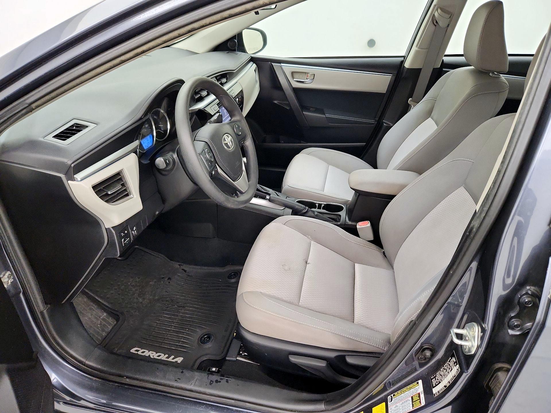 Thumbnail: 2015 Toyota Corolla - 11