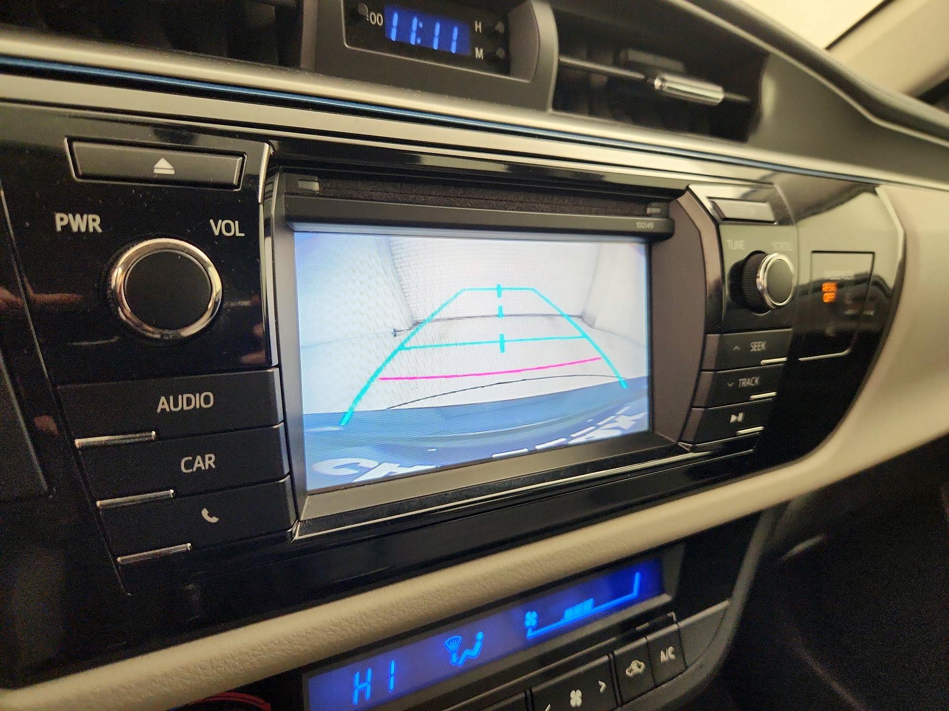 Thumbnail: 2015 Toyota Corolla - 14