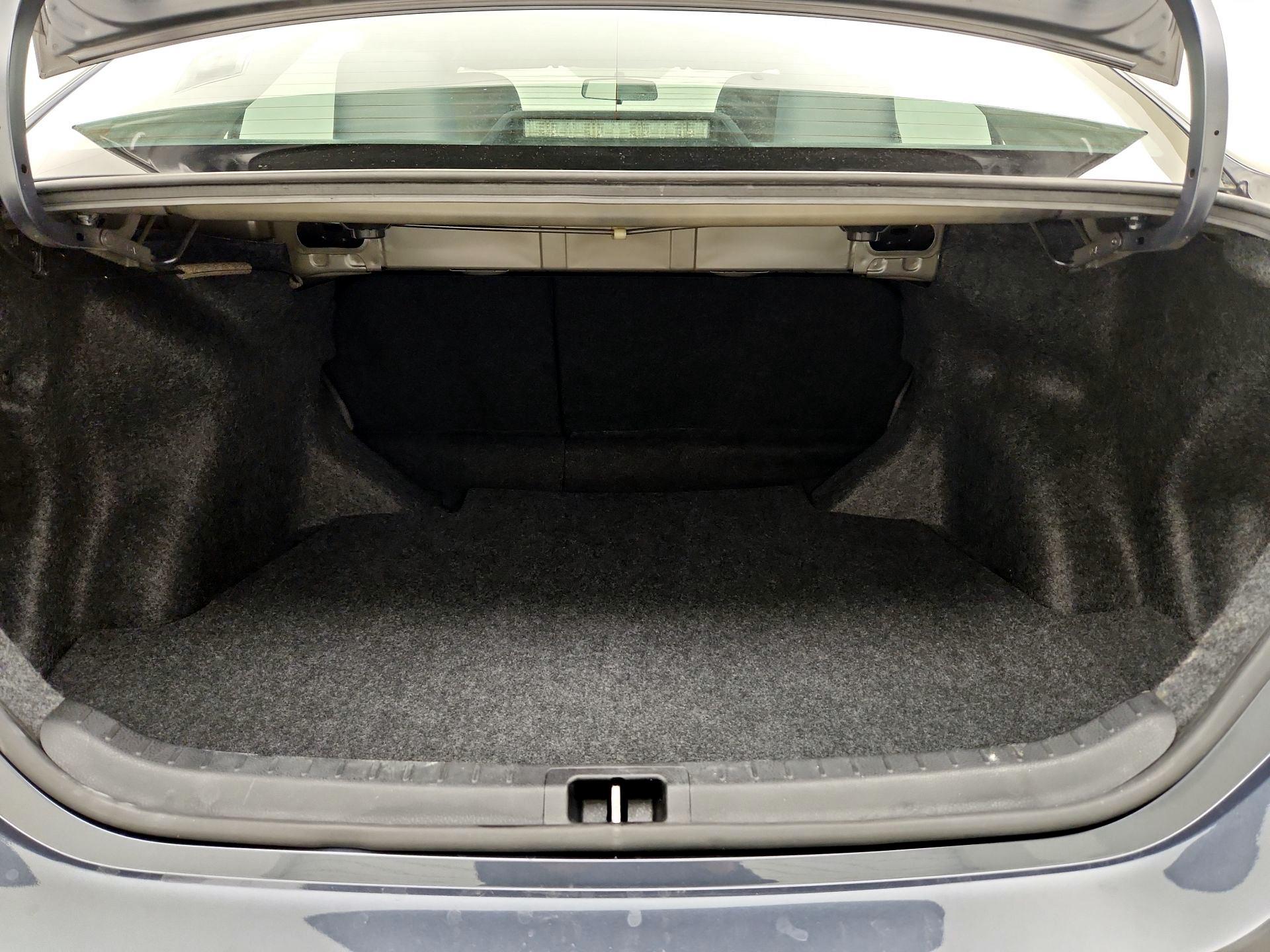 Thumbnail: 2015 Toyota Corolla - 20