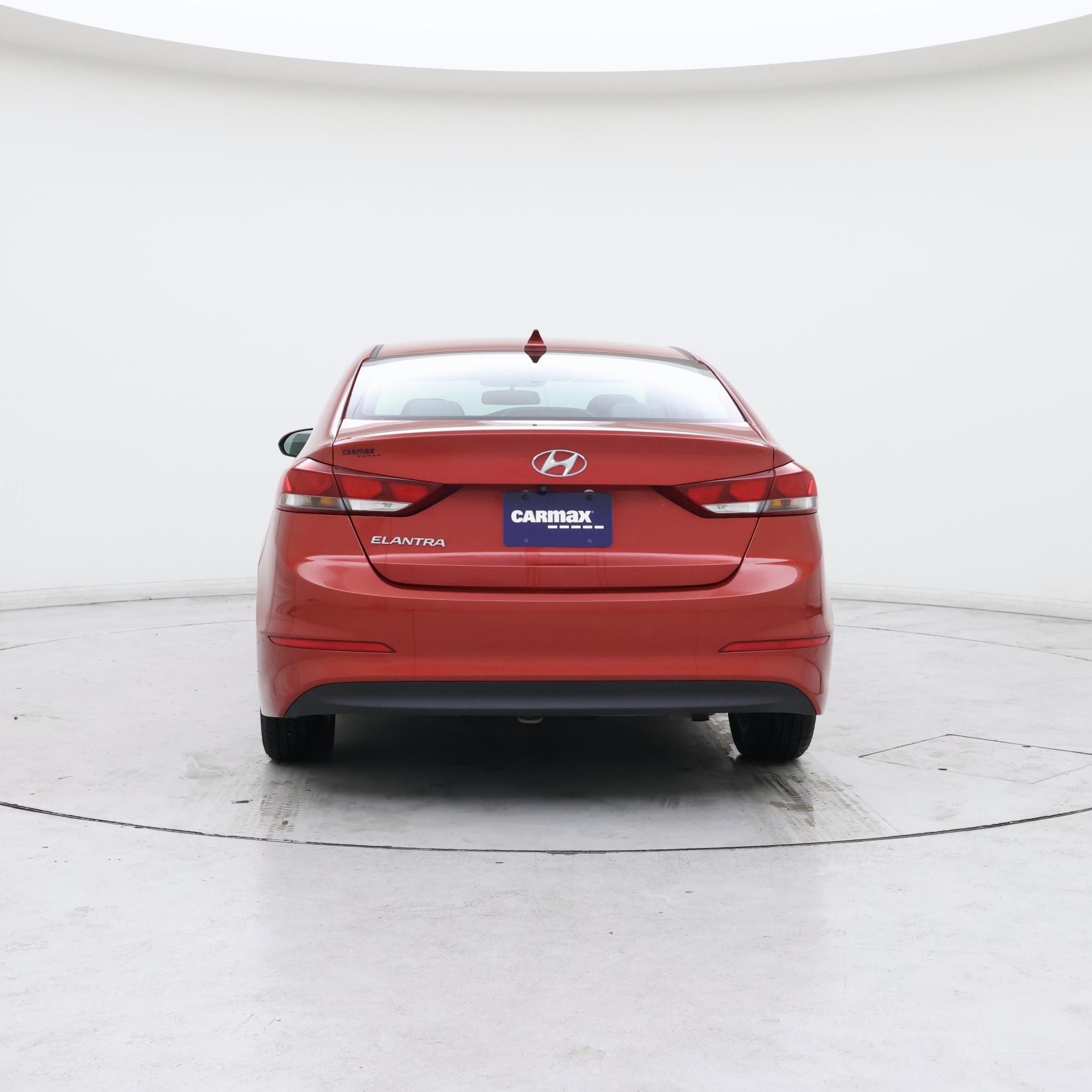 Thumbnail: 2018 Hyundai Elantra - 6