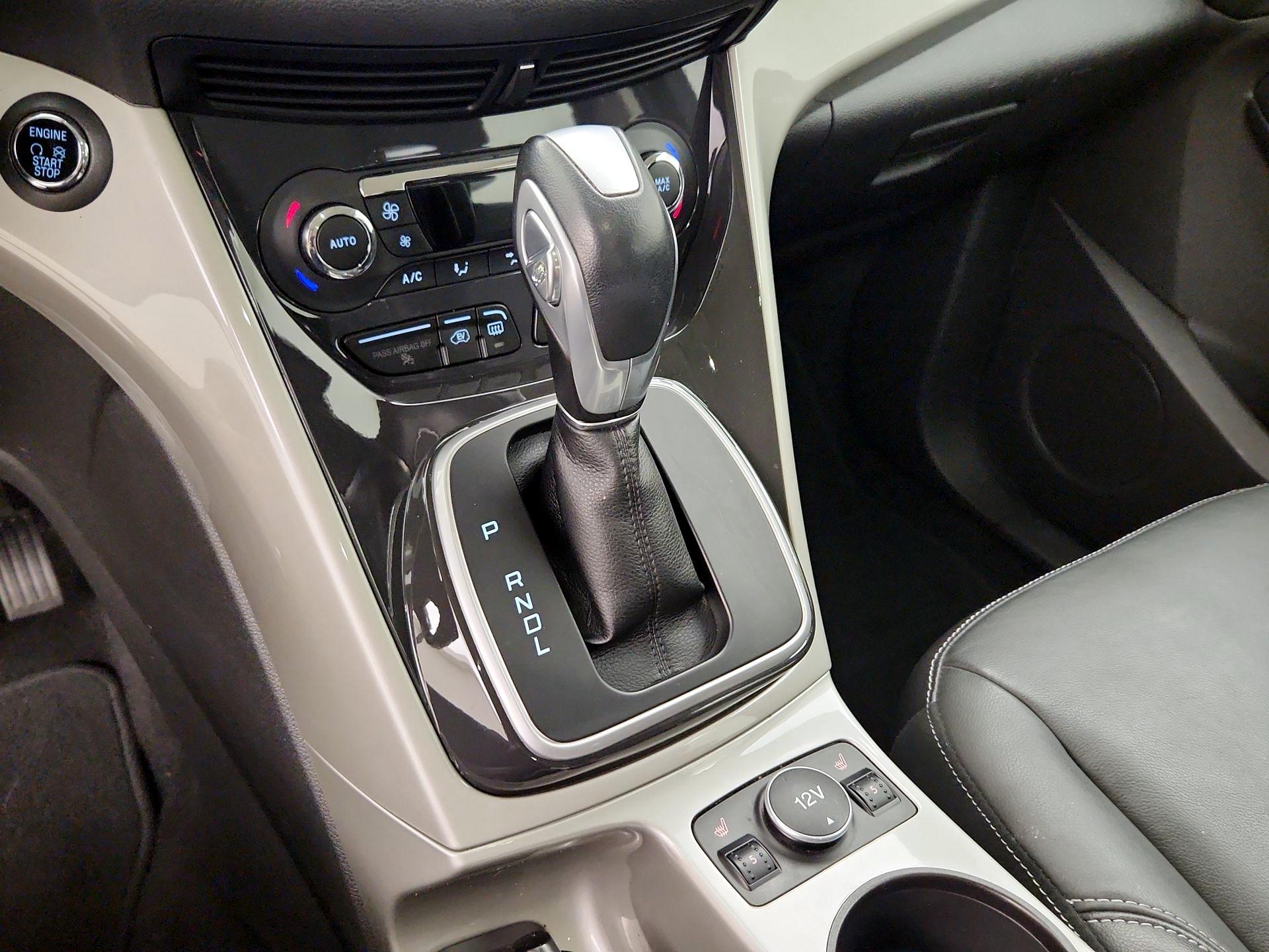 Thumbnail: 2016 Ford C-Max - 17