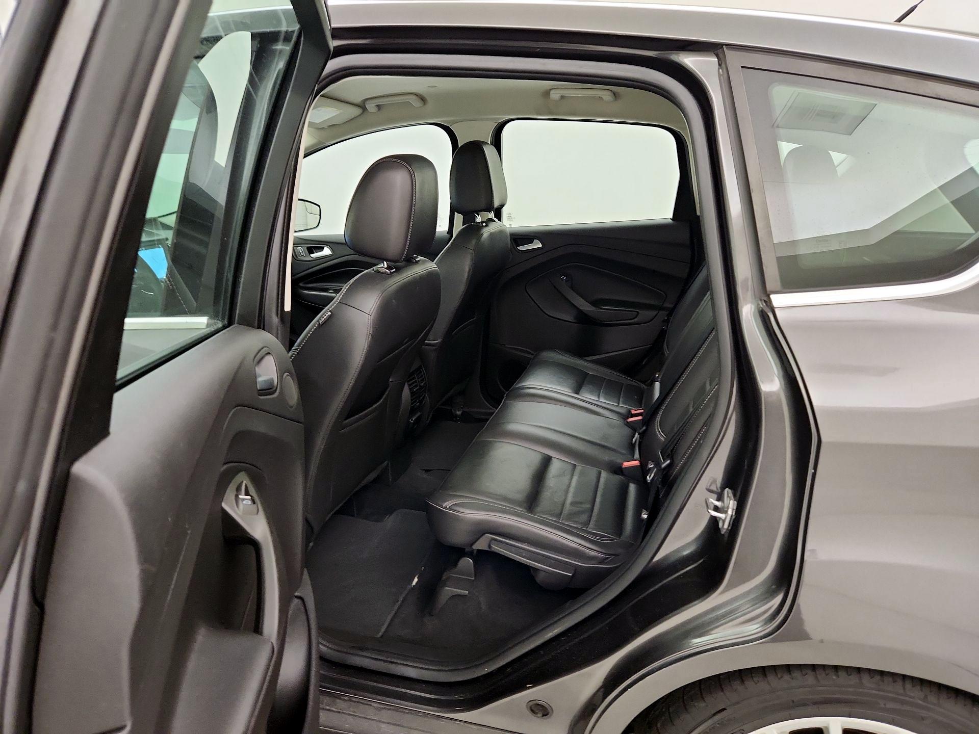 Thumbnail: 2016 Ford C-Max - 19