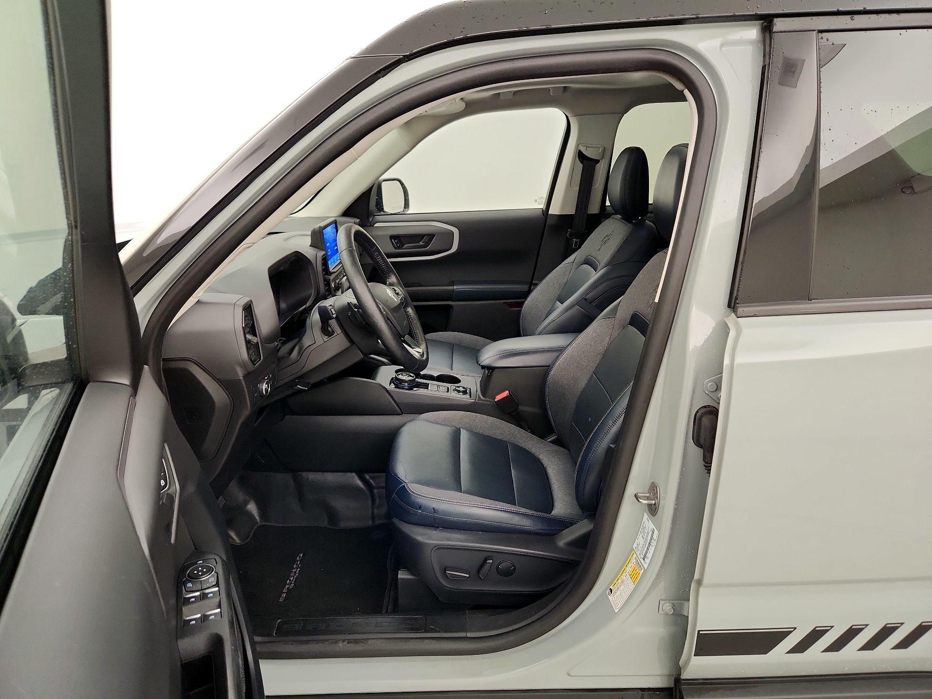 Thumbnail: 2021 Ford Bronco Sport - 11