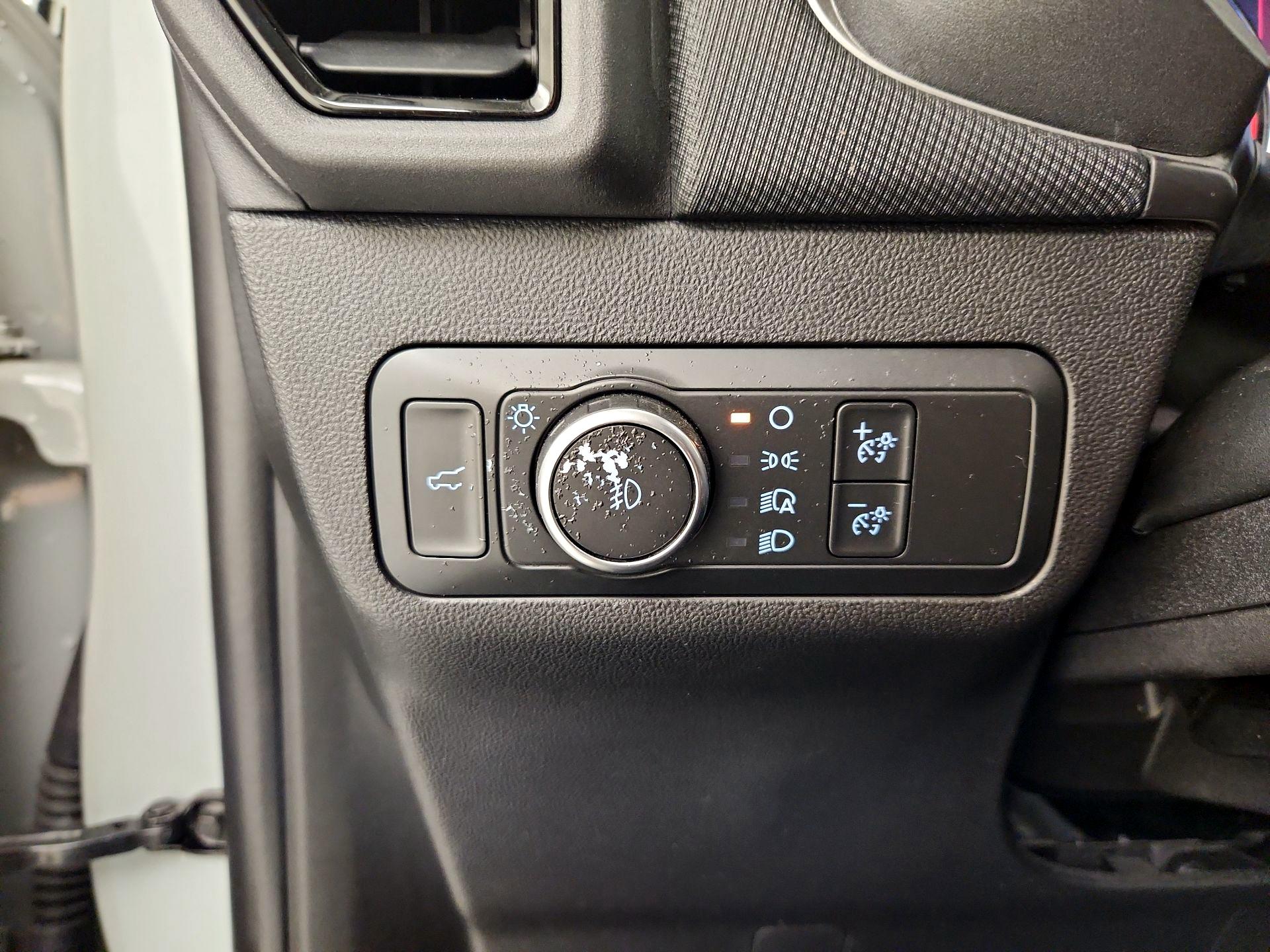 Thumbnail: 2021 Ford Bronco Sport - 13