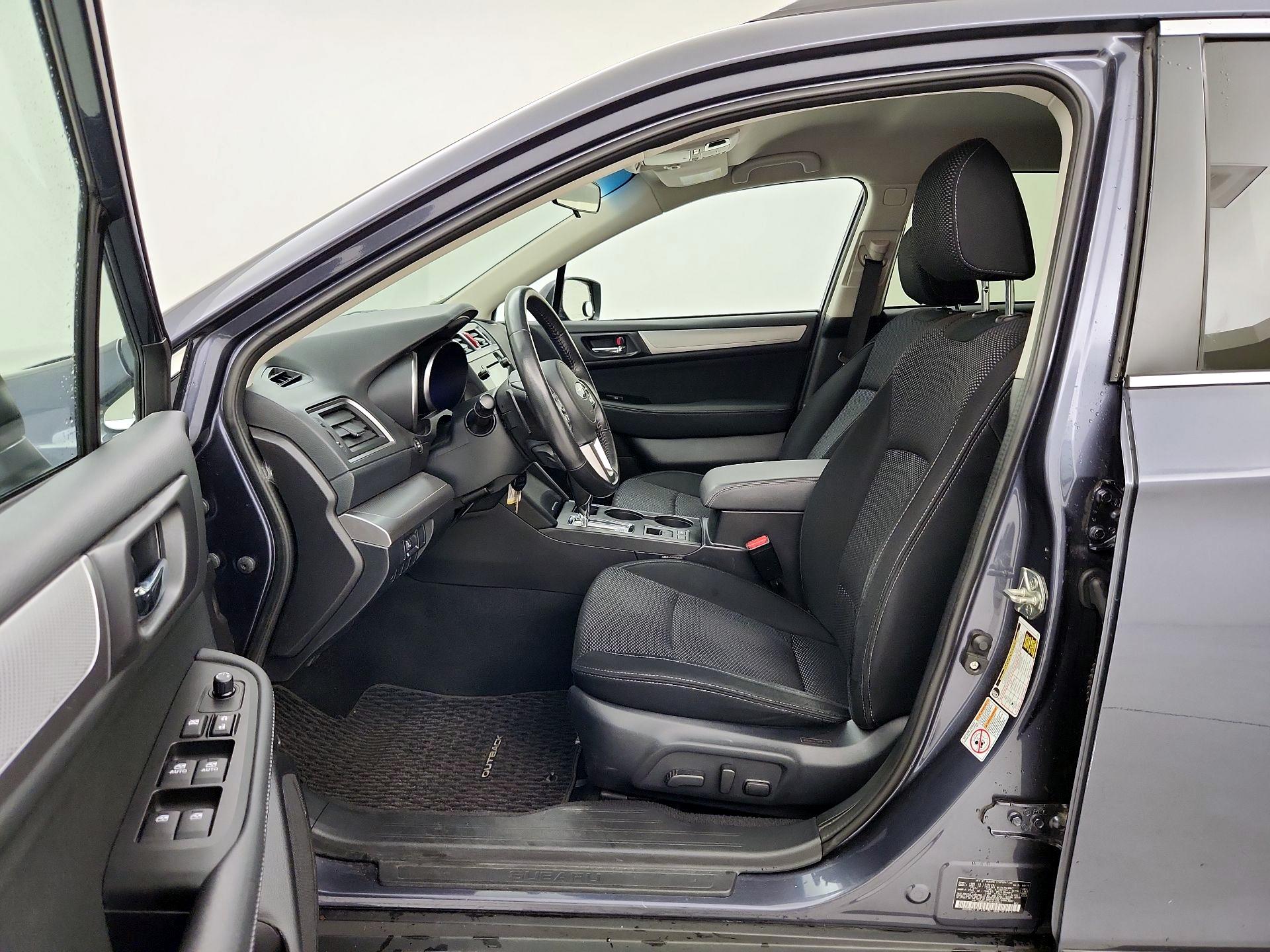 Thumbnail: 2017 Subaru Outback - 11