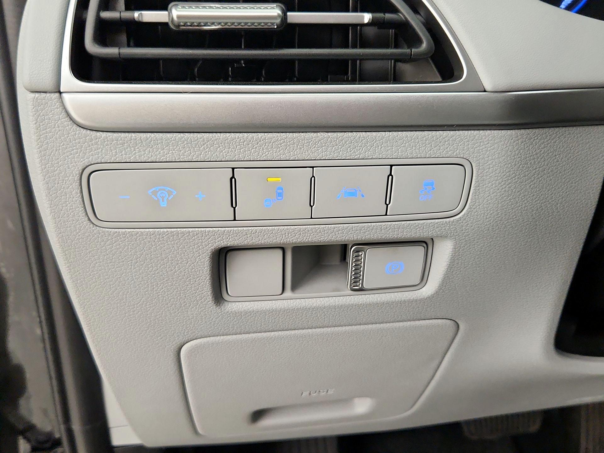 Thumbnail: 2022 Hyundai Palisade - 13