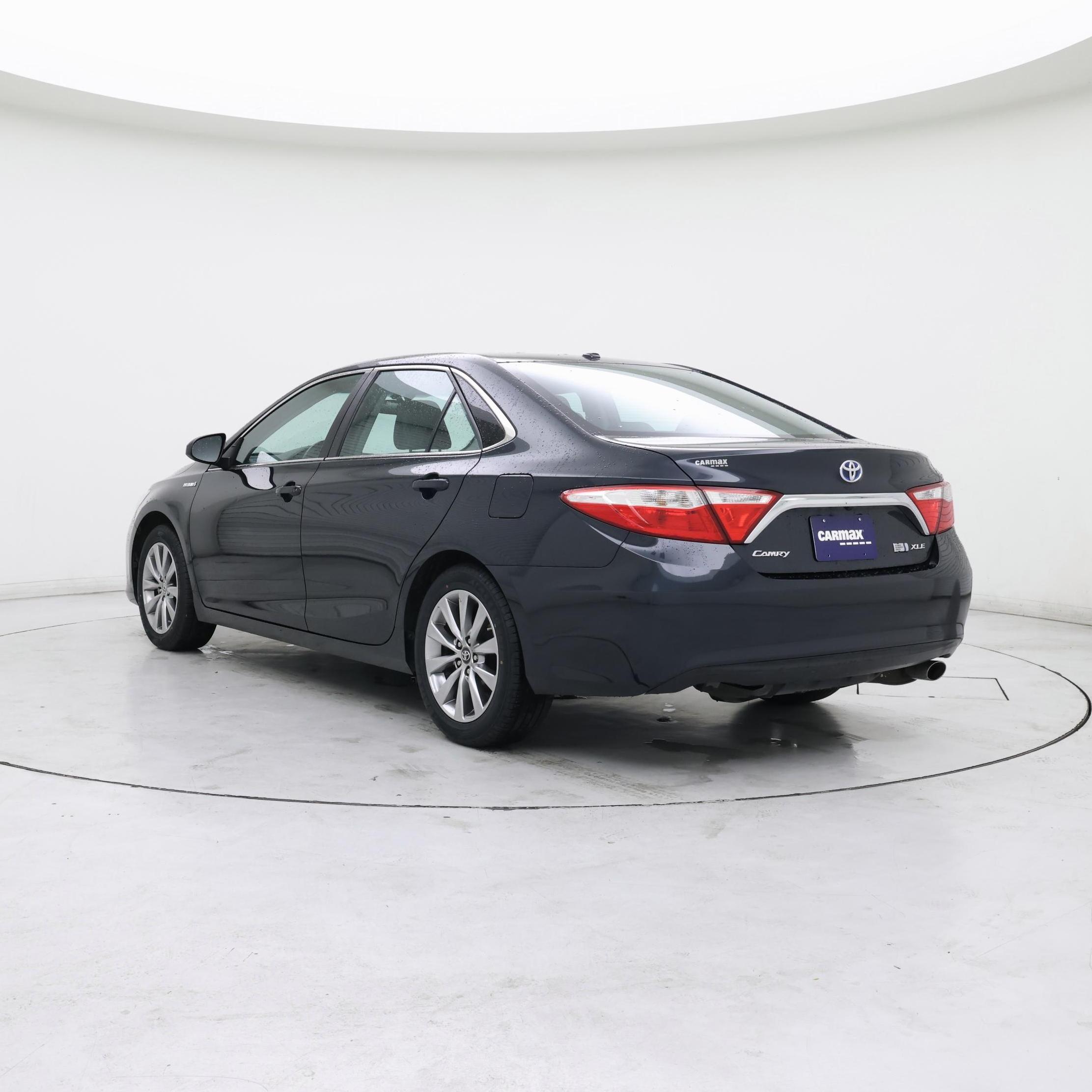 Thumbnail: 2016 Toyota Camry - 2
