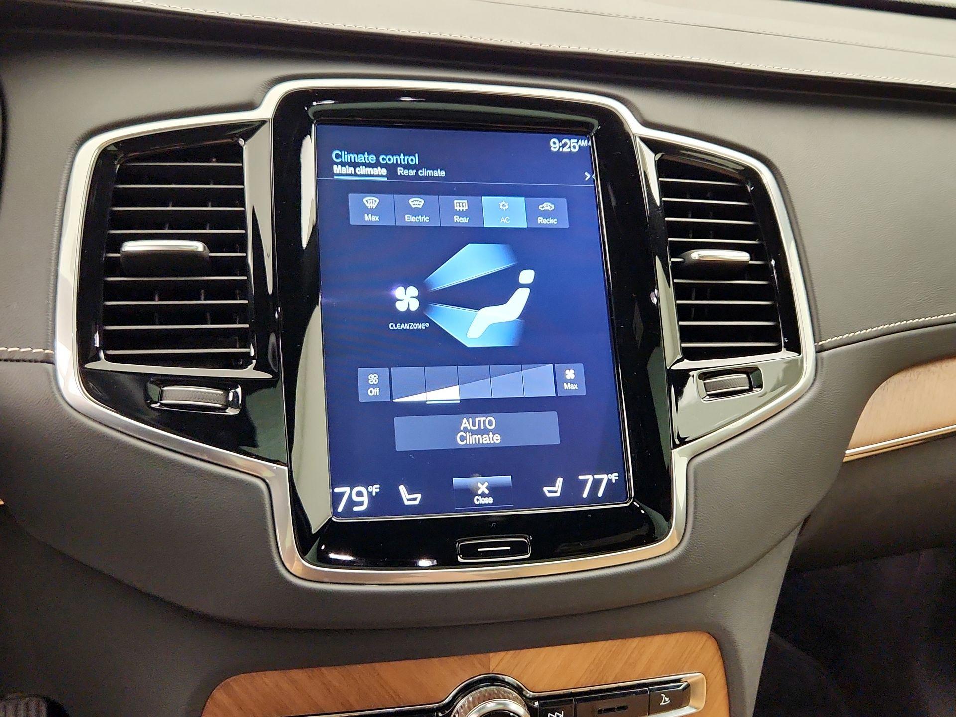 Thumbnail: 2017 Volvo XC90 - 17