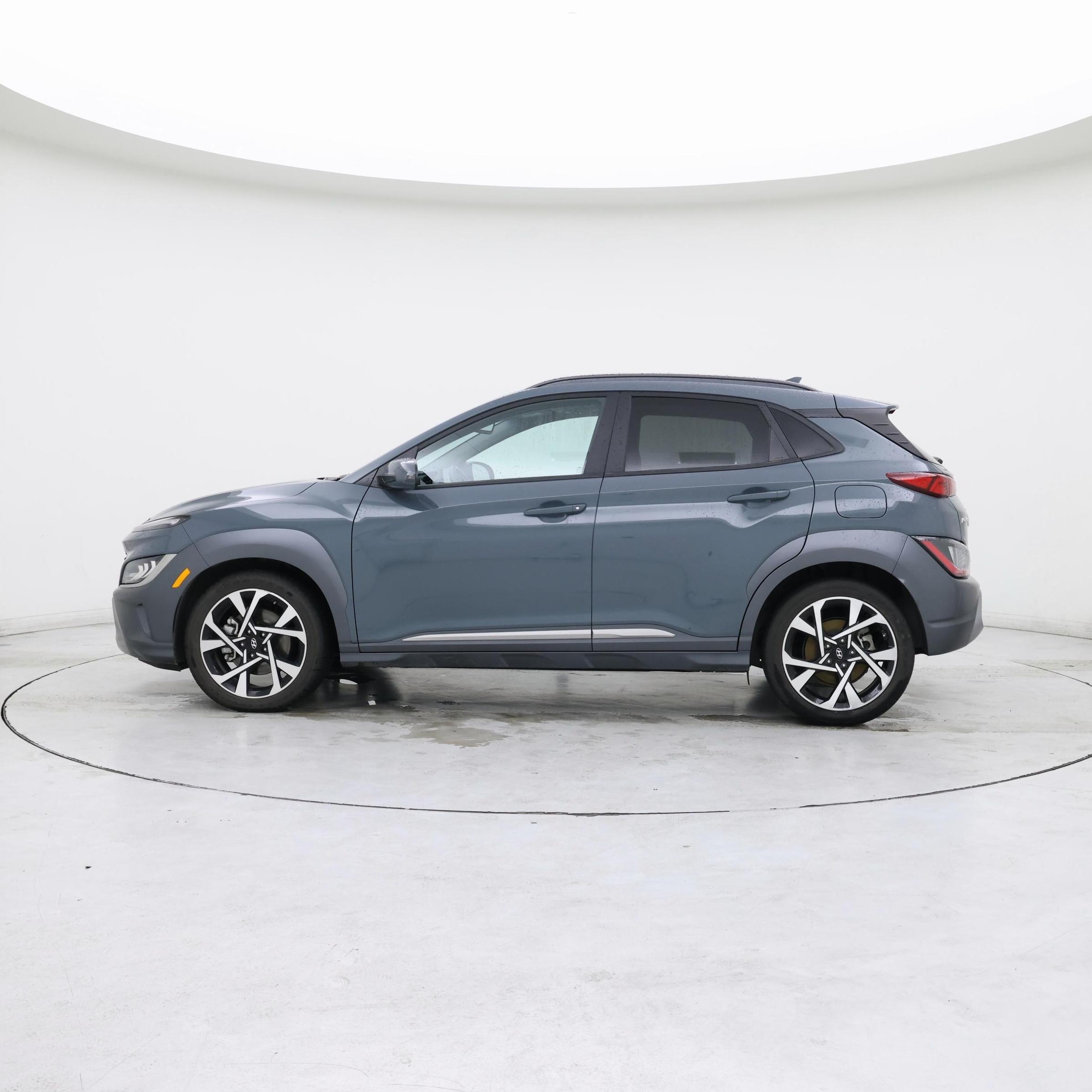 Thumbnail: 2022 Hyundai Kona - 3