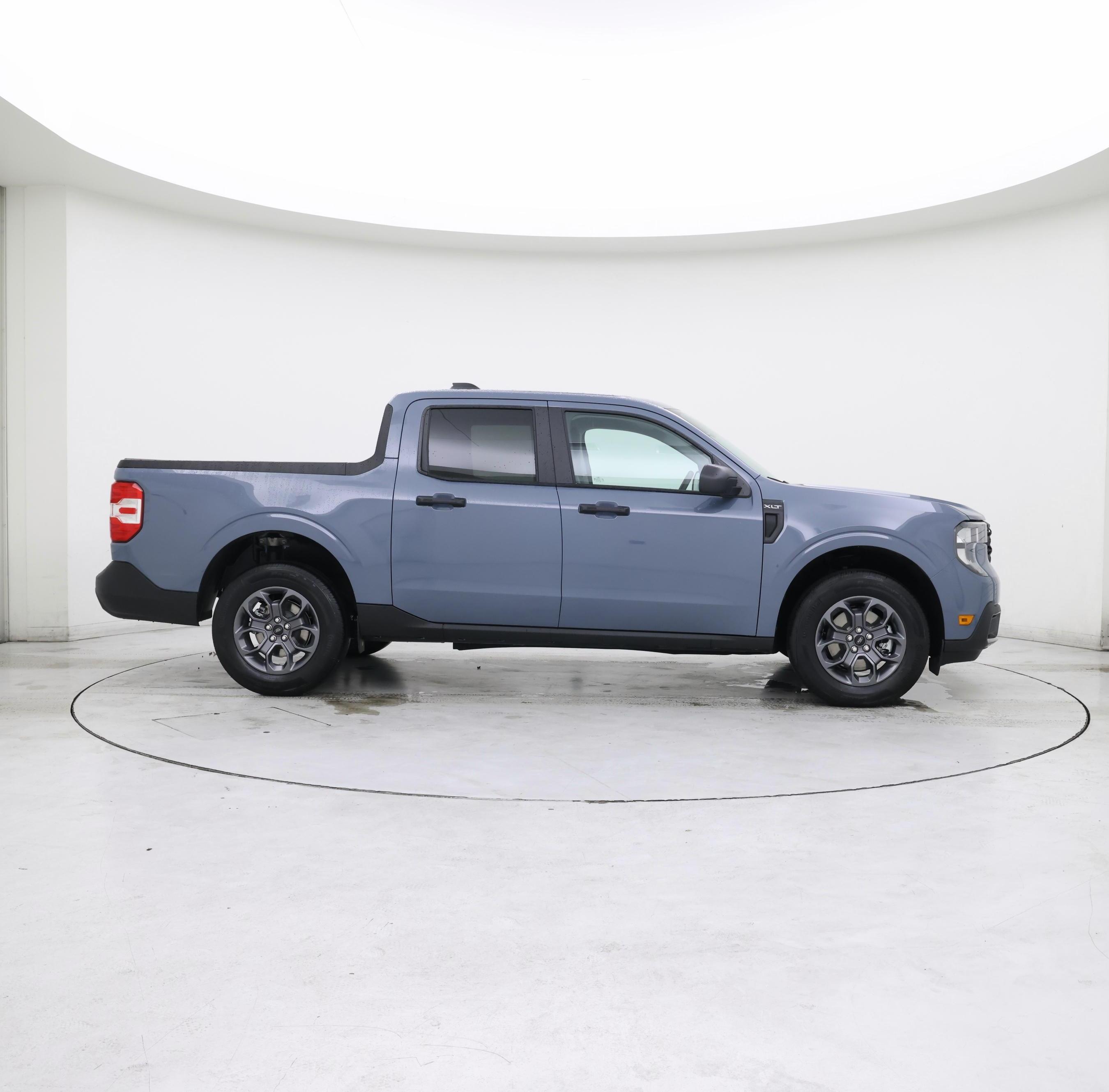 Thumbnail: 2025 Ford Maverick - 7