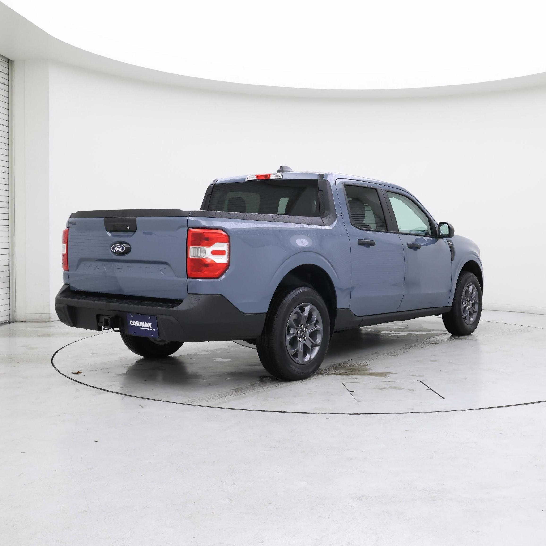 Thumbnail: 2025 Ford Maverick - 8