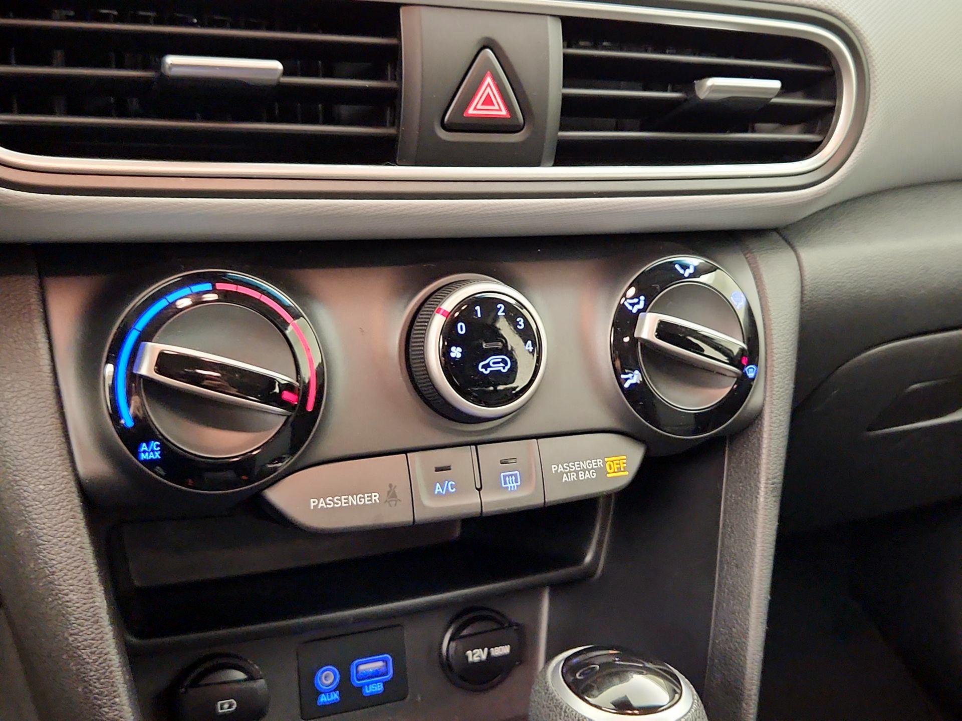 Thumbnail: 2021 Hyundai Kona - 16