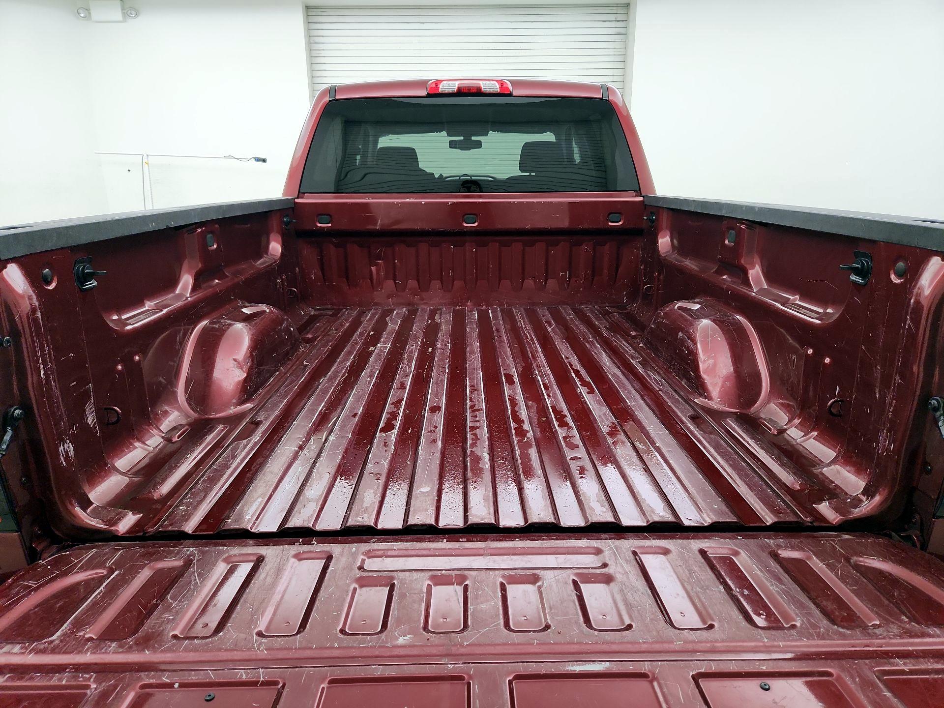 Thumbnail: 2017 Chevrolet Silverado 1500 - 20