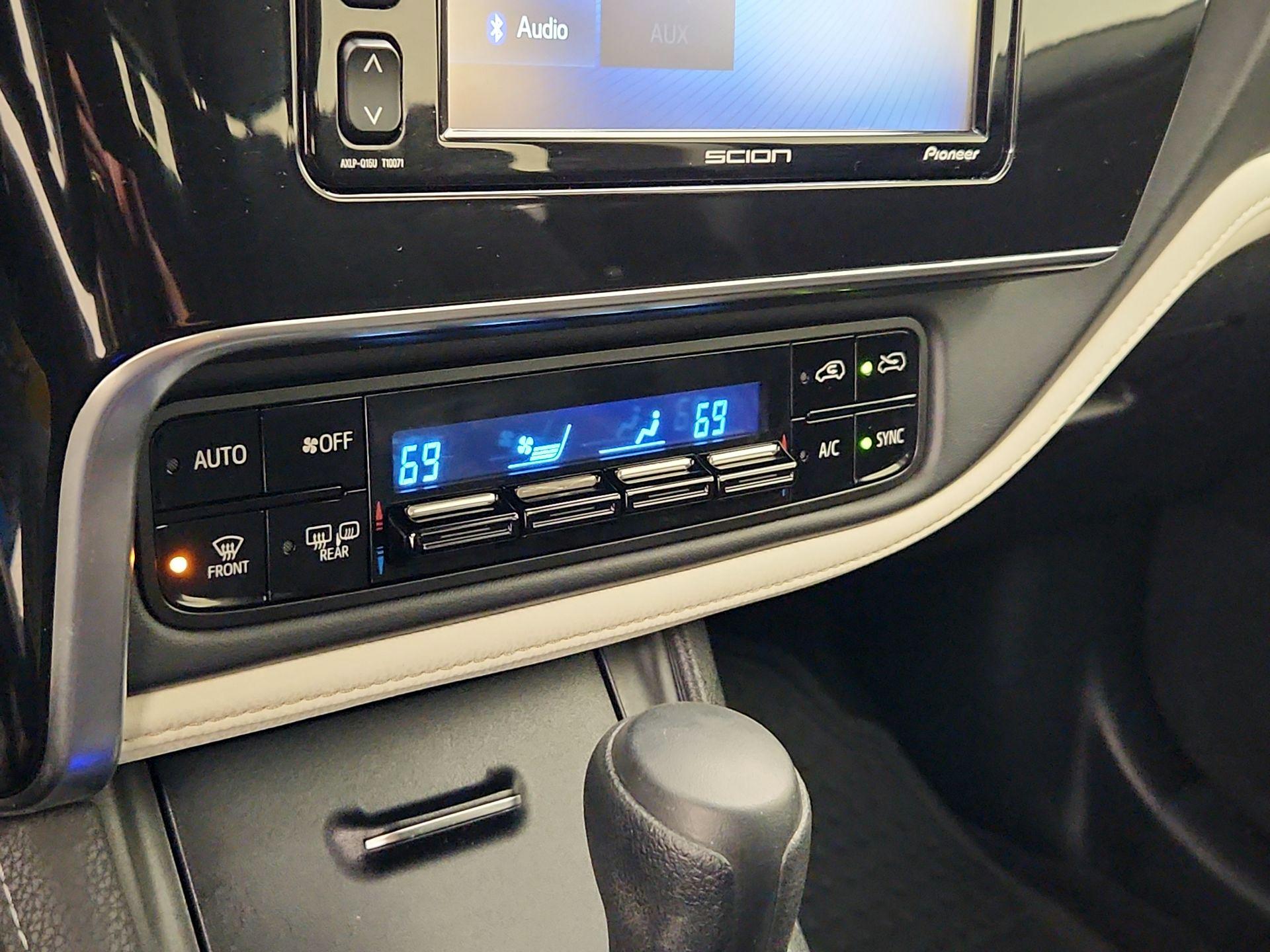 Thumbnail: 2016 Scion iM - 16