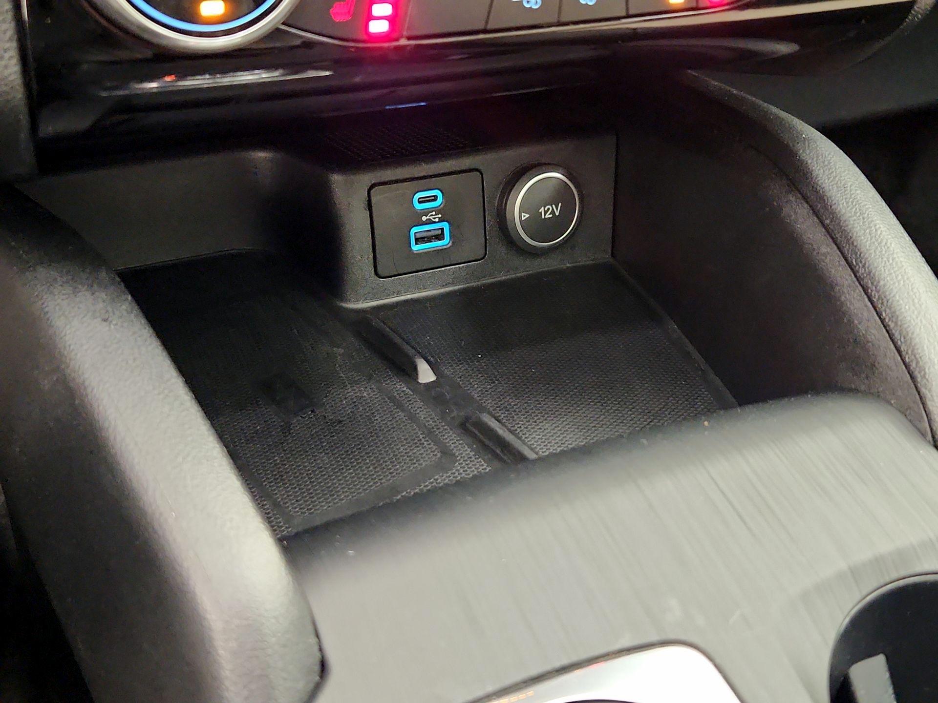 Thumbnail: 2021 Ford Escape - 19