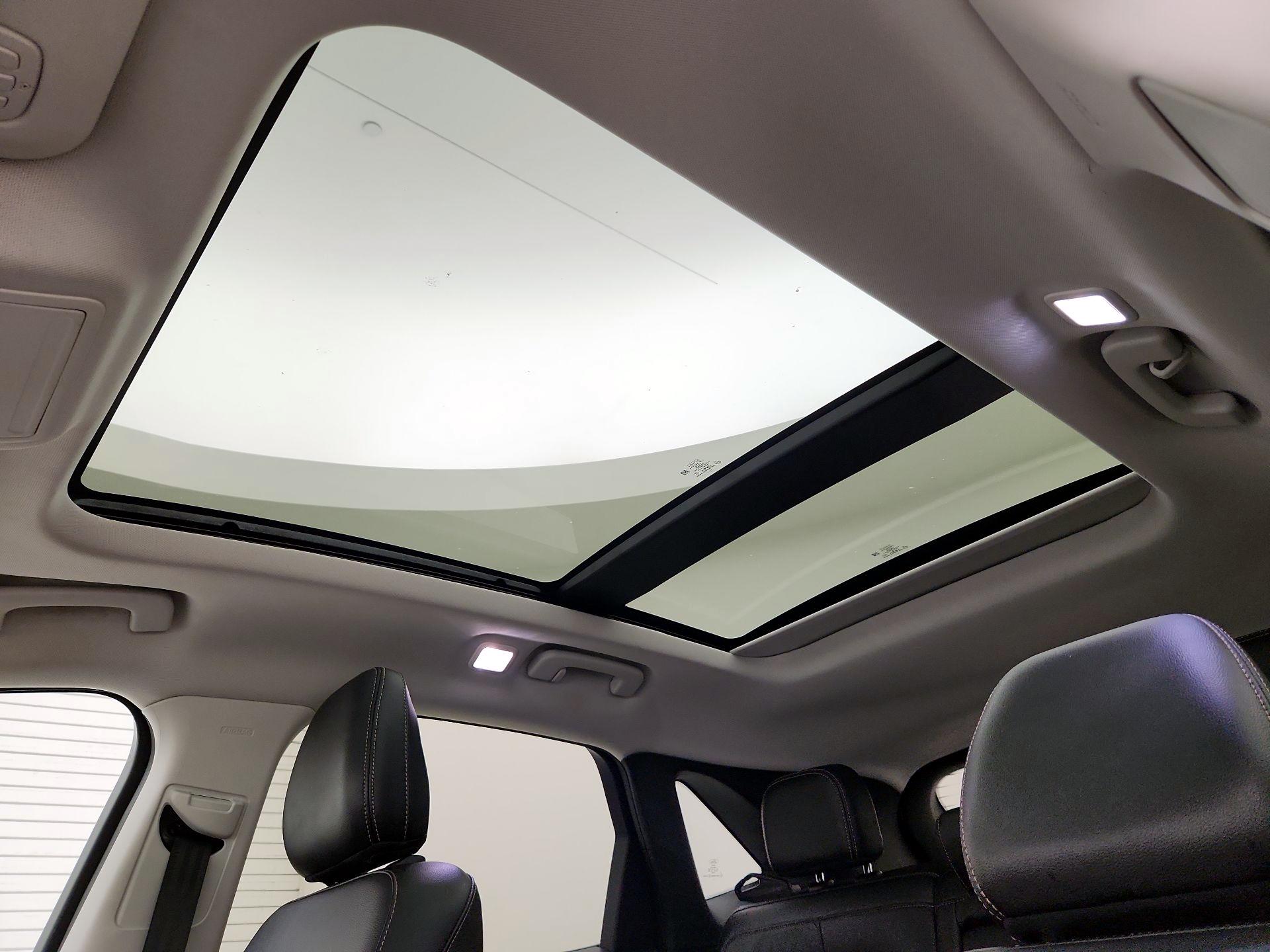 Thumbnail: 2021 Ford Escape - 20