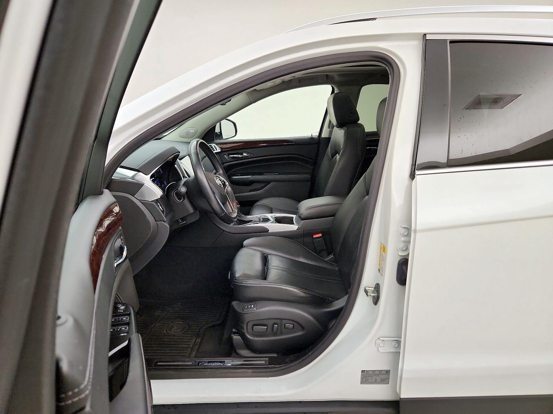 Thumbnail: 2016 Cadillac SRX - 11