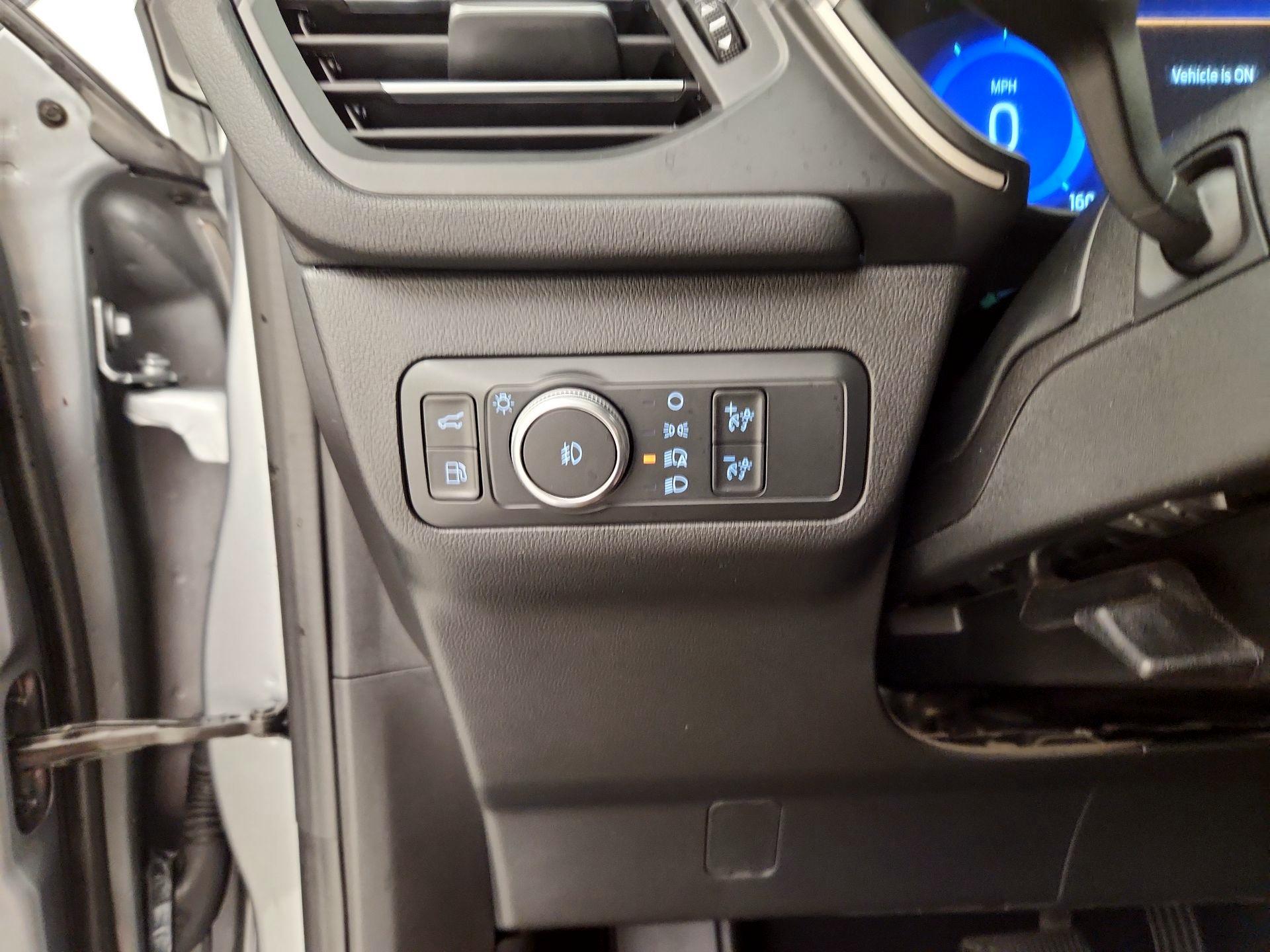 Thumbnail: 2022 Ford Escape - 13