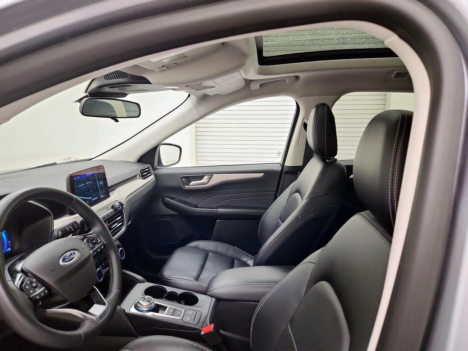 Thumbnail: 2022 Ford Escape - 20