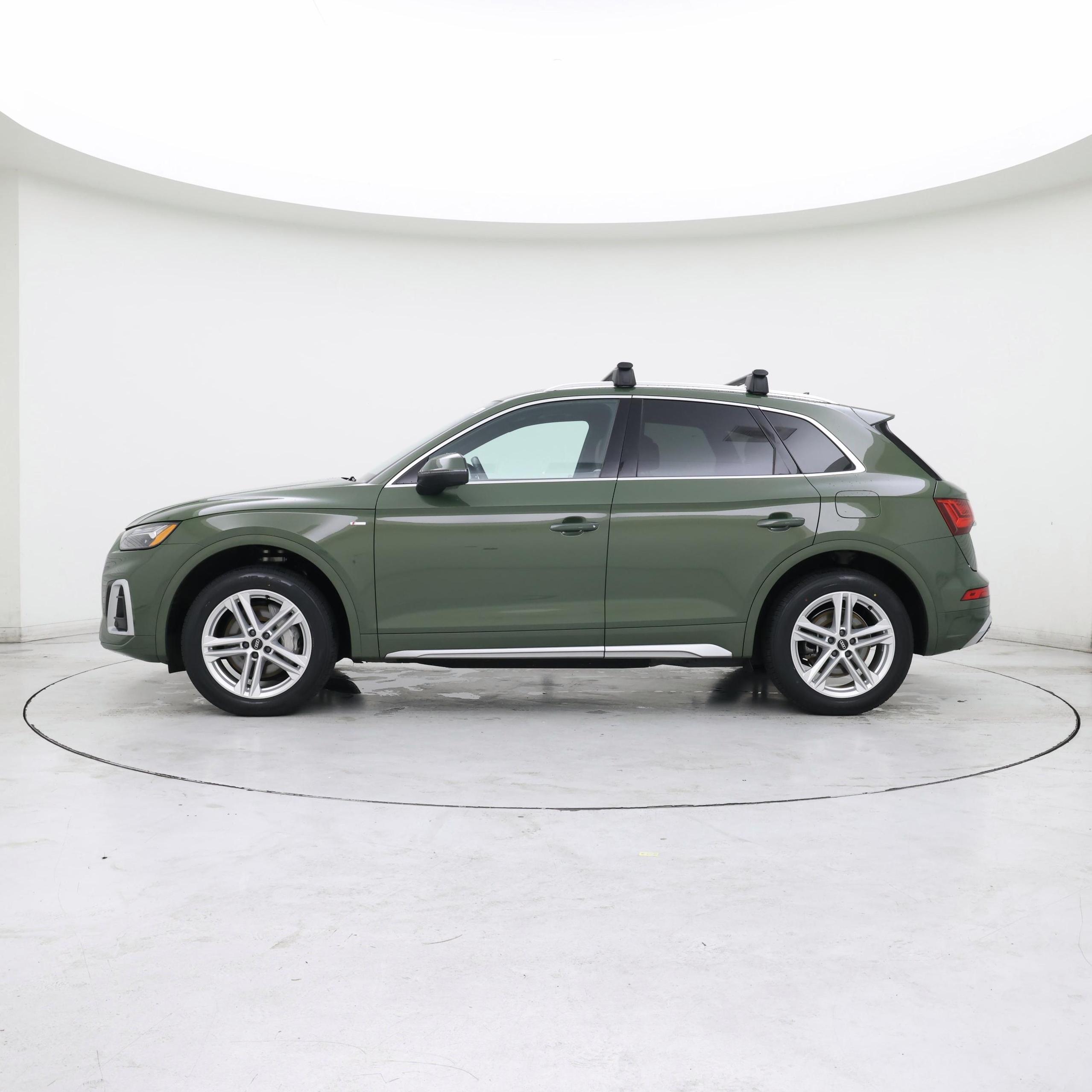Thumbnail: 2022 Audi Q5 - 3
