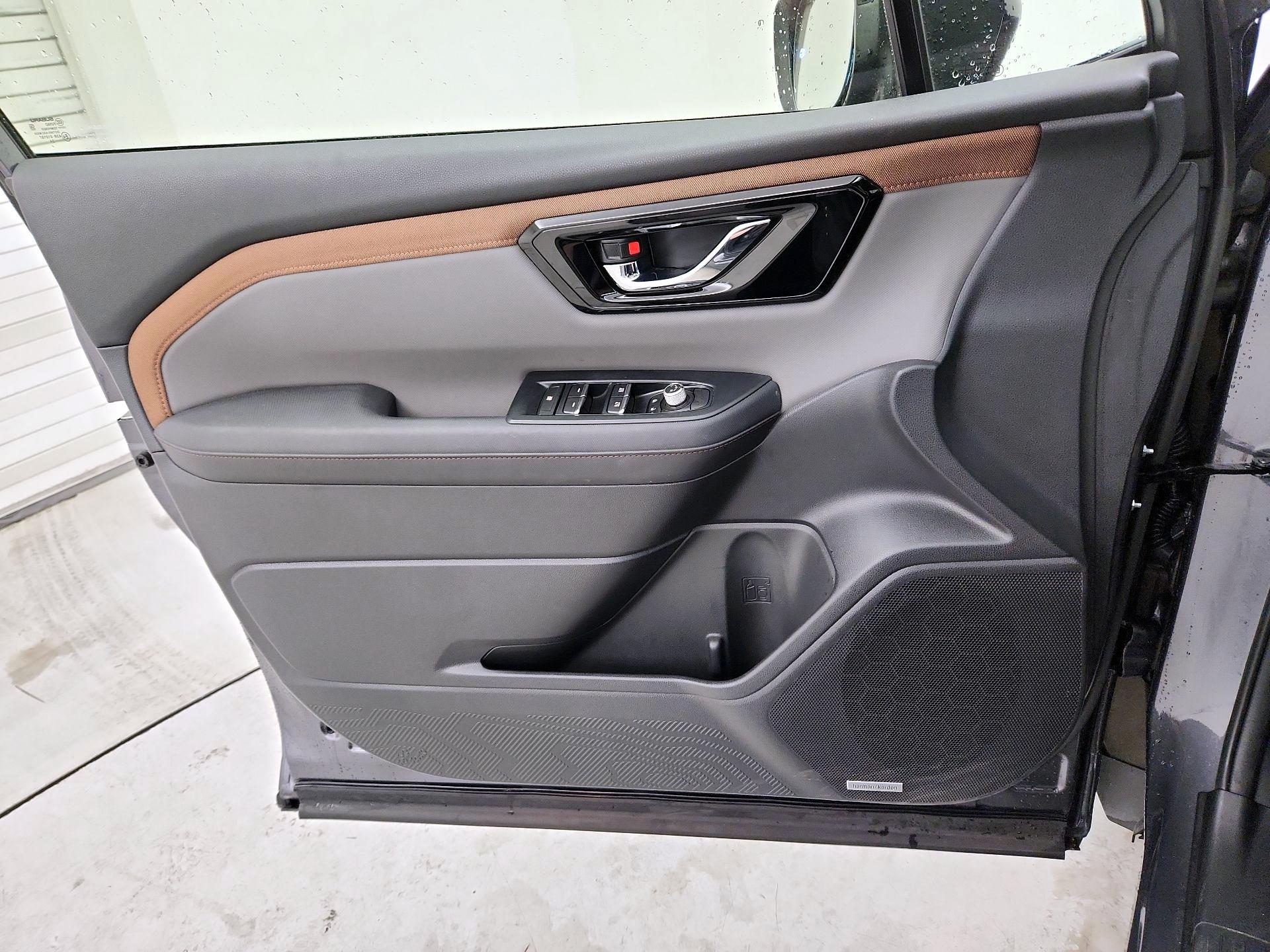 Thumbnail: 2025 Subaru Forester - 12