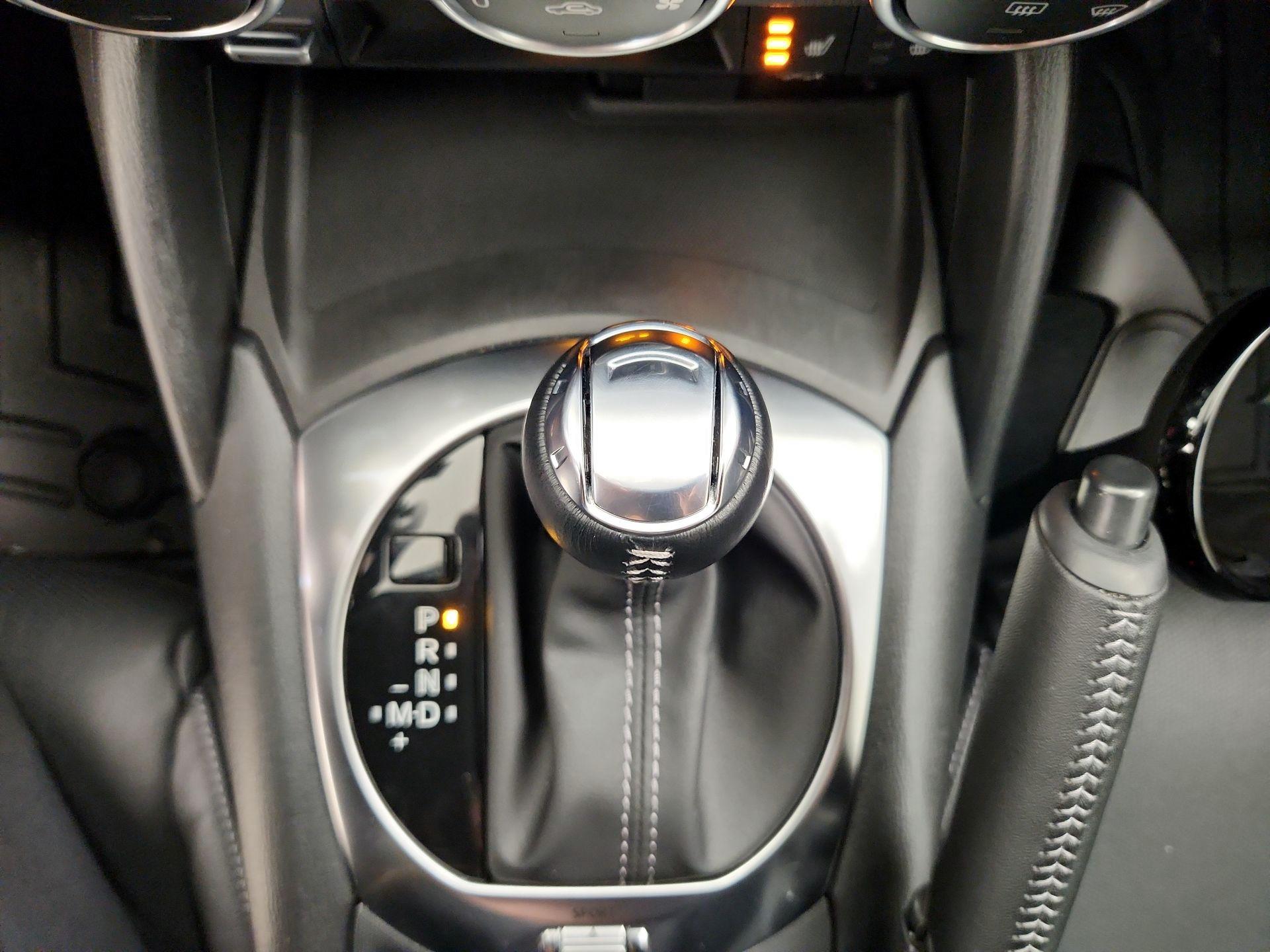 Thumbnail: 2023 Mazda MX-5 Miata - 18