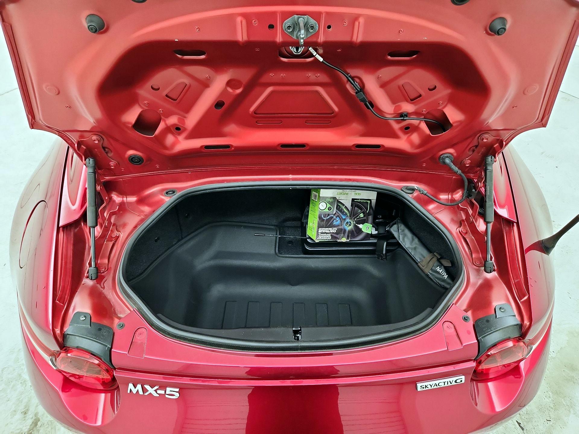 Thumbnail: 2023 Mazda MX-5 Miata - 20