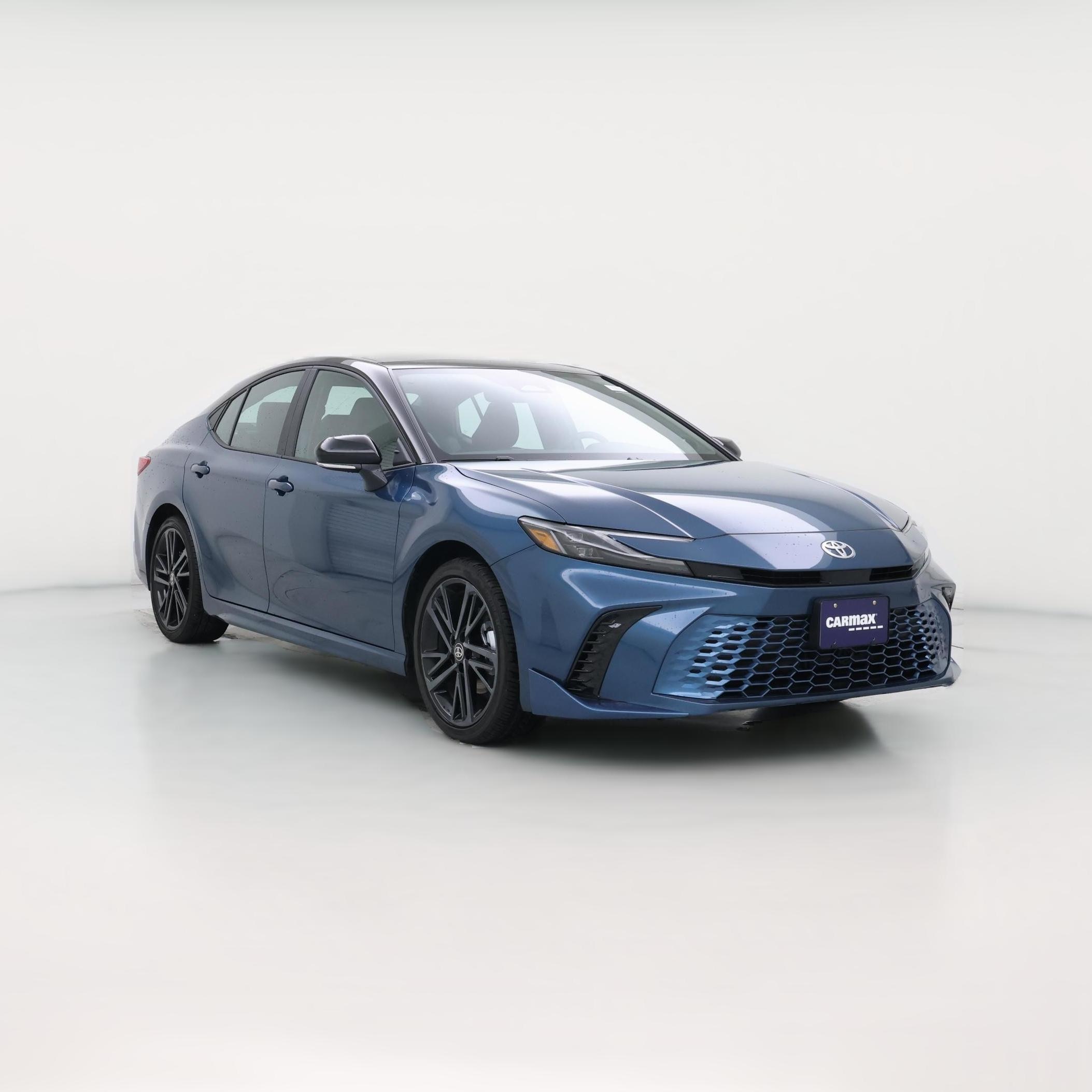 Thumbnail: 2025 Toyota Camry - 1