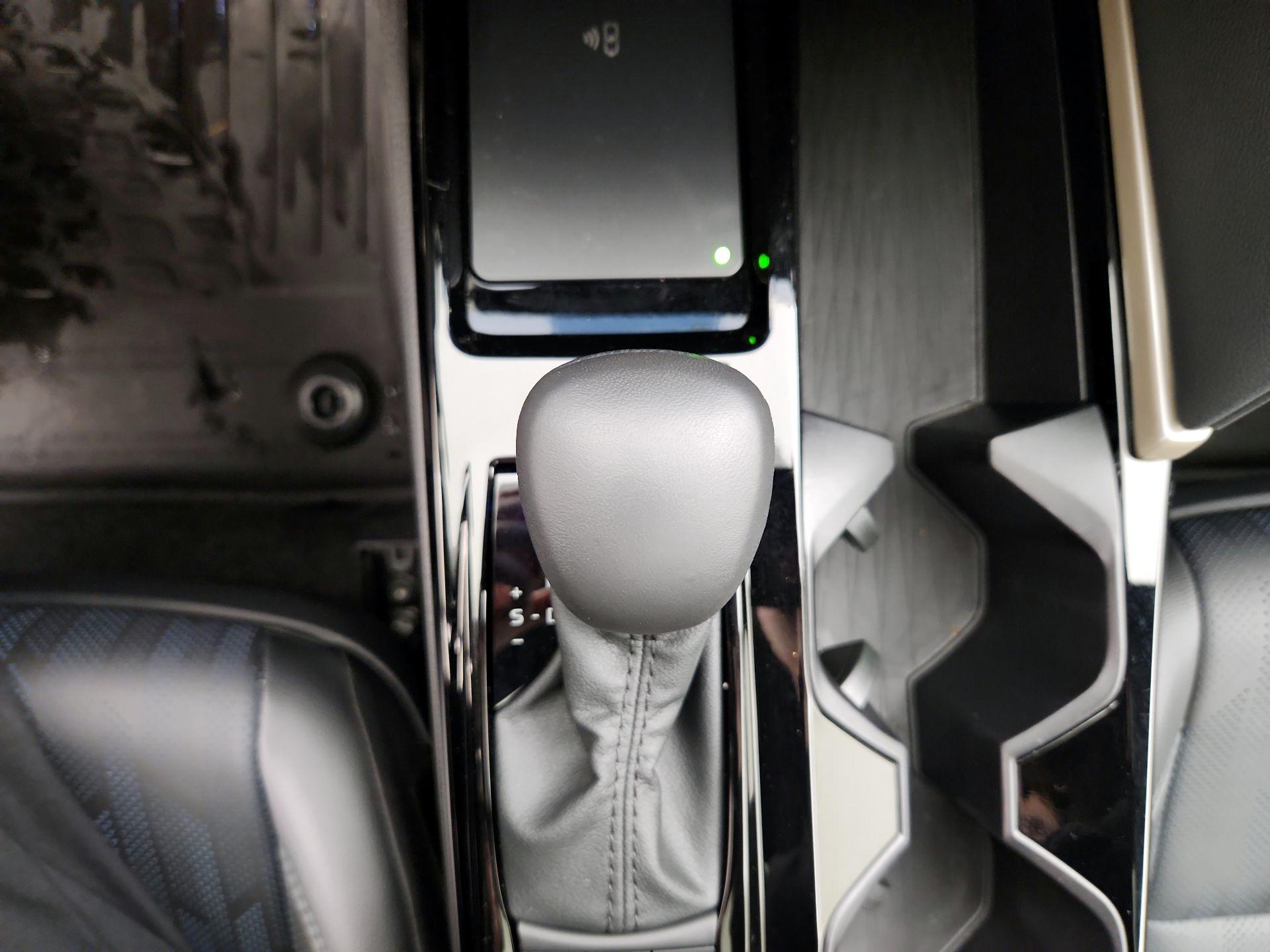 Thumbnail: 2025 Toyota Camry - 17