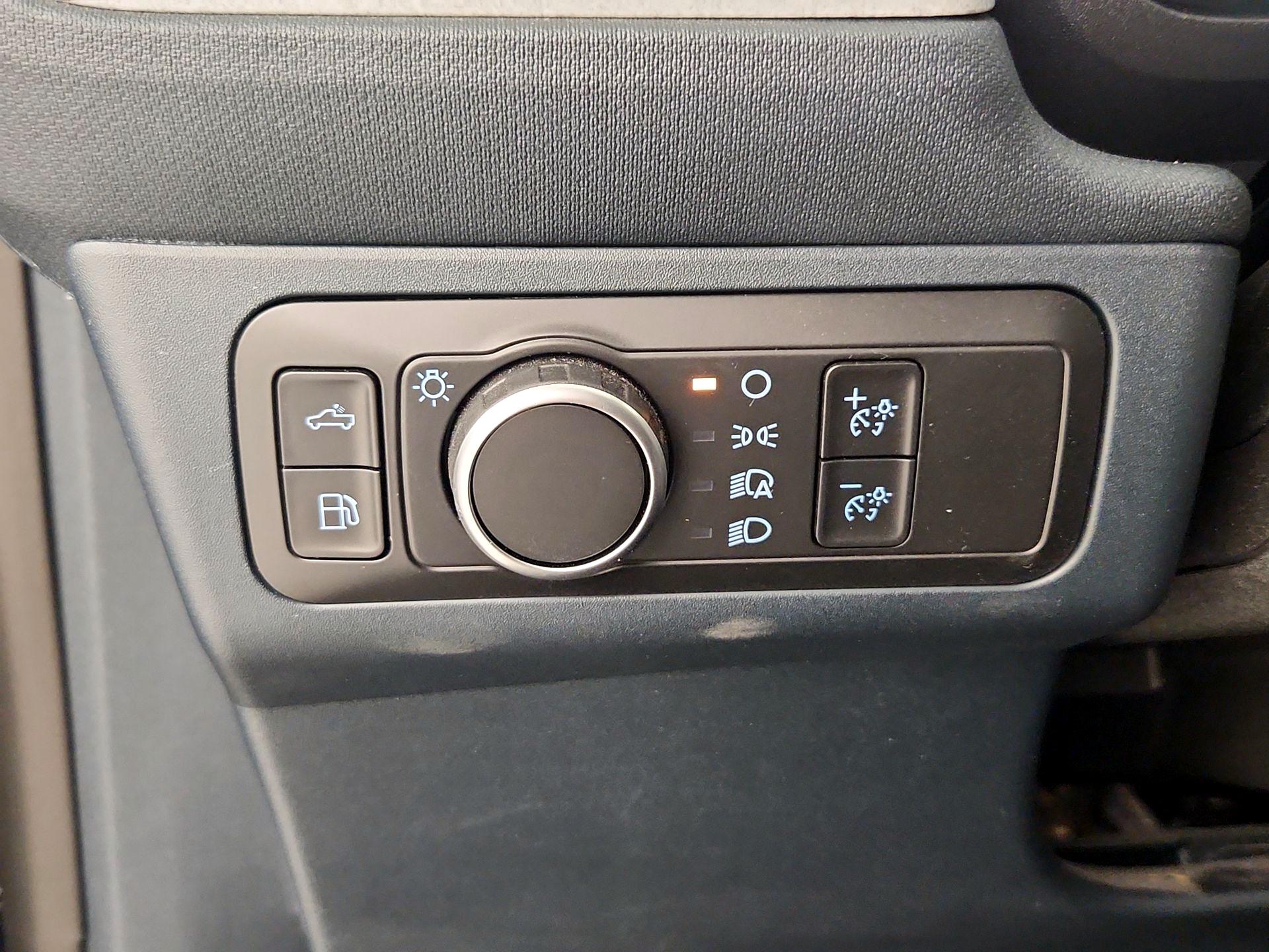 Thumbnail: 2022 Ford Maverick - 13