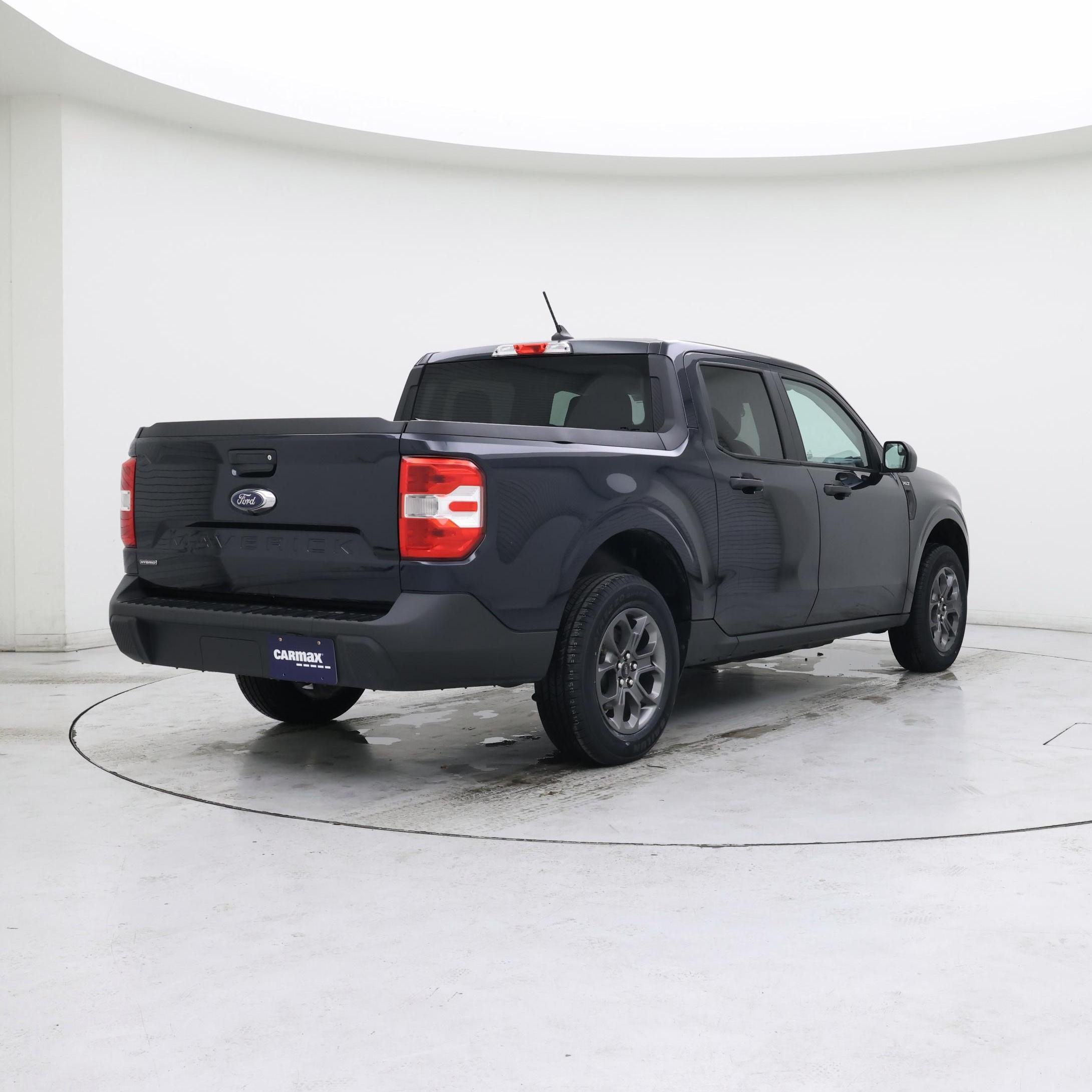 Thumbnail: 2022 Ford Maverick - 8