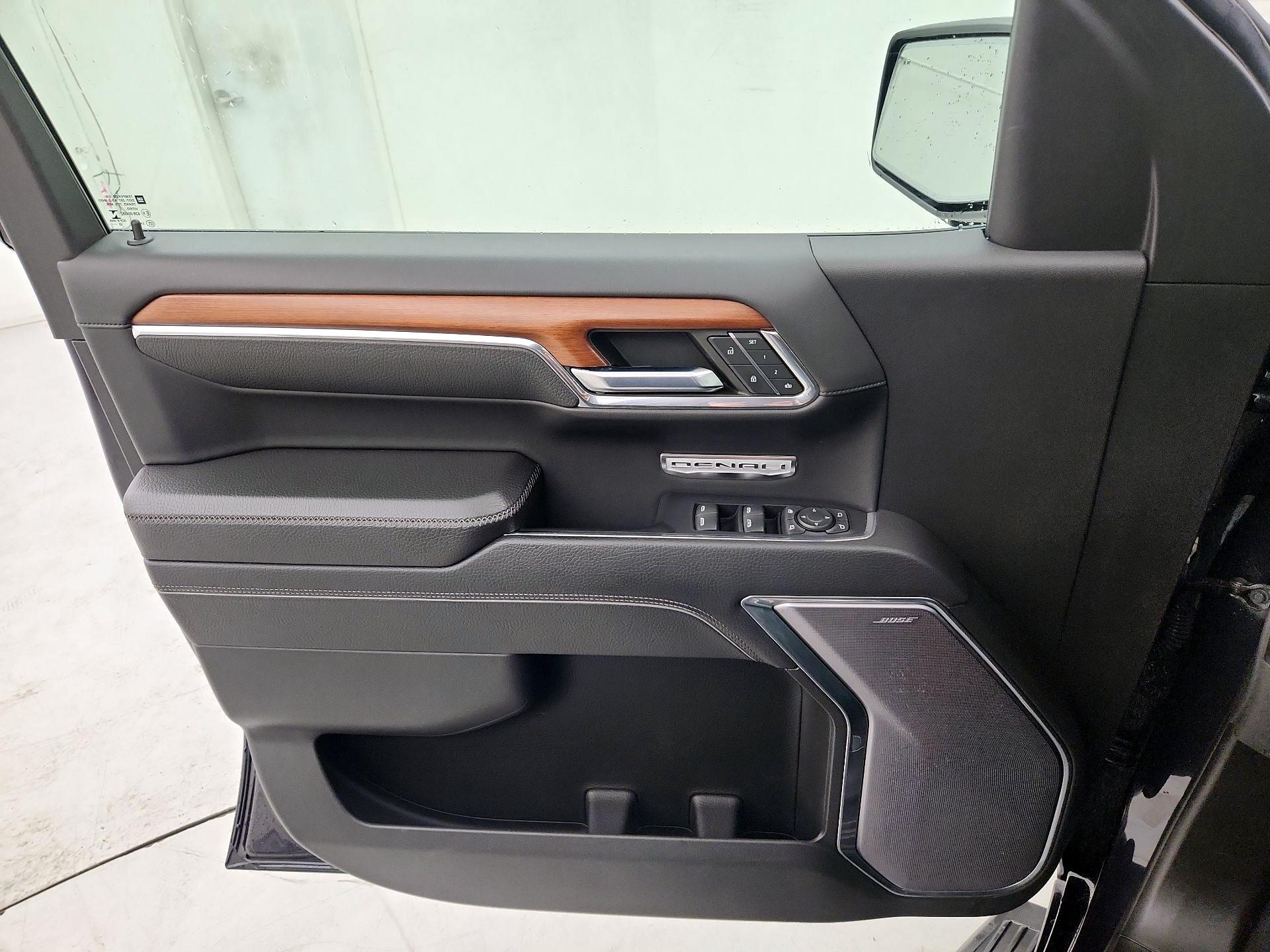 Thumbnail: 2022 GMC Sierra 1500 - 12