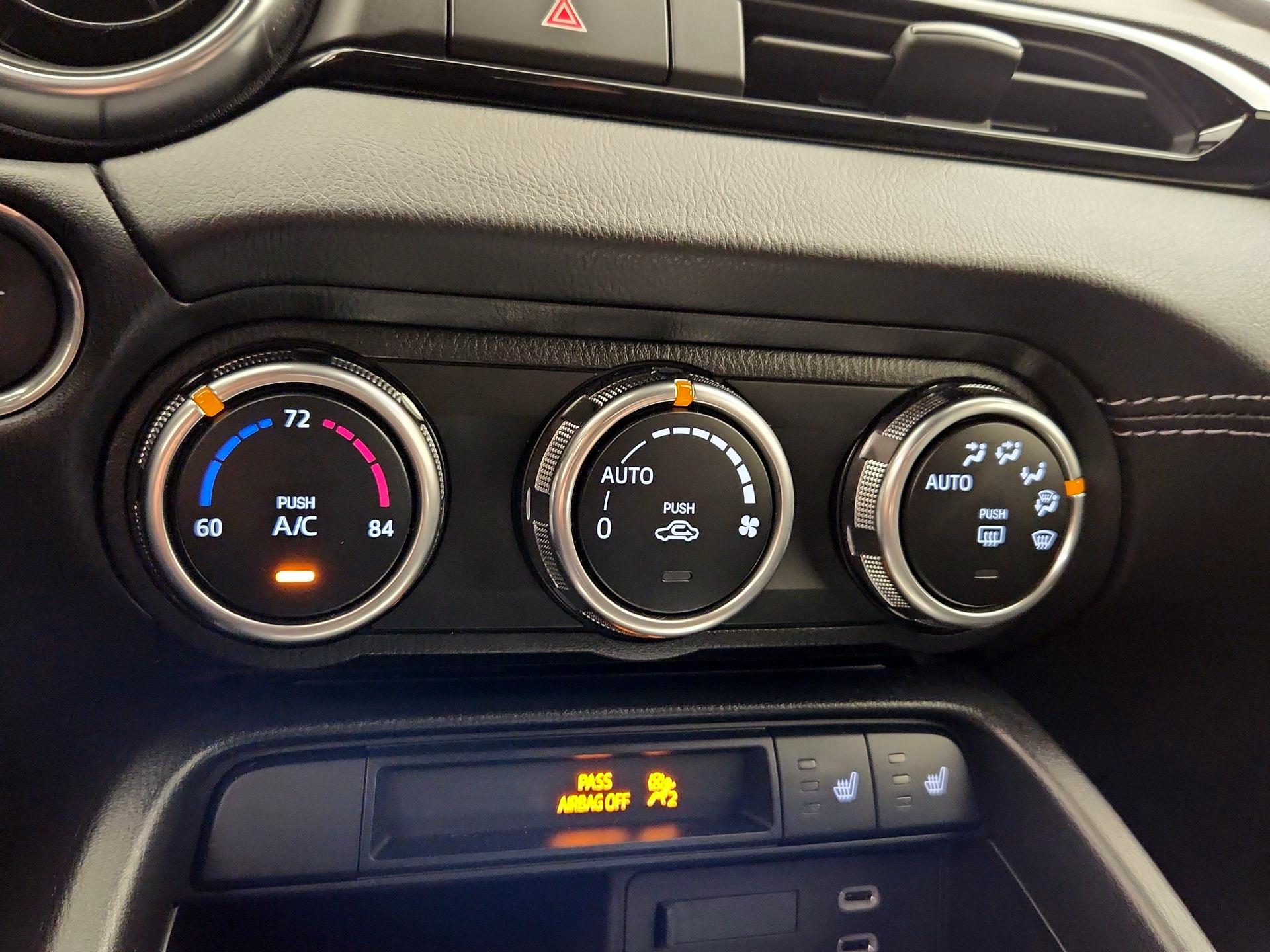 Thumbnail: 2025 Mazda MX-5 Miata - 17