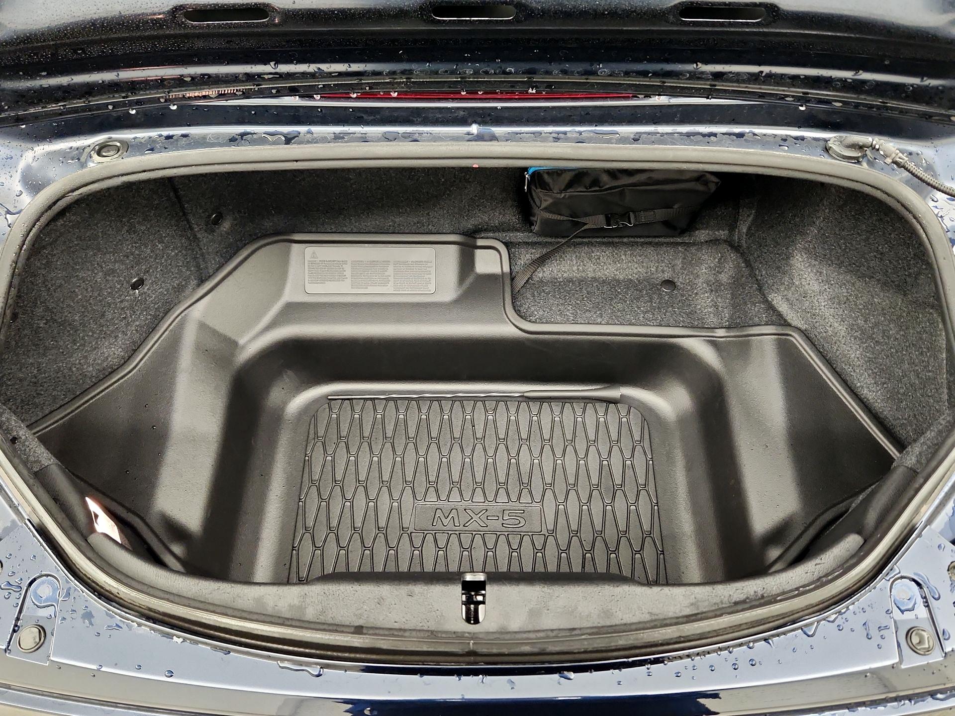 Thumbnail: 2025 Mazda MX-5 Miata - 20