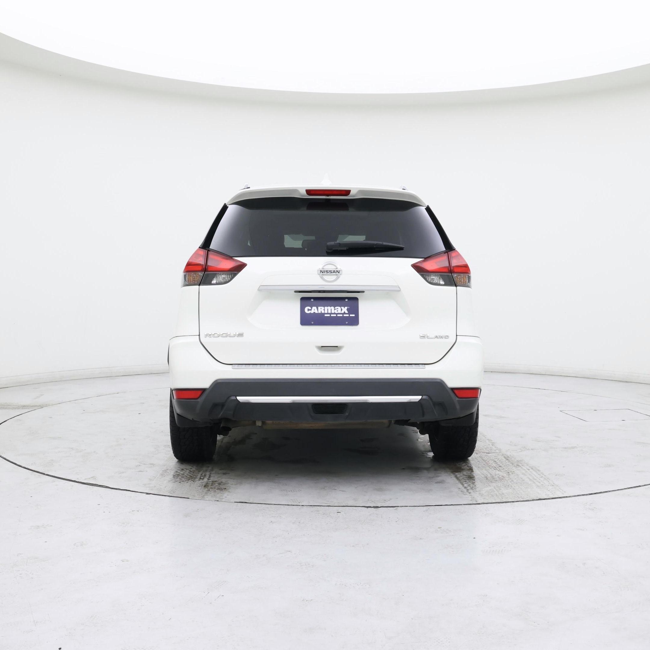 Thumbnail: 2017 Nissan Rogue - 6