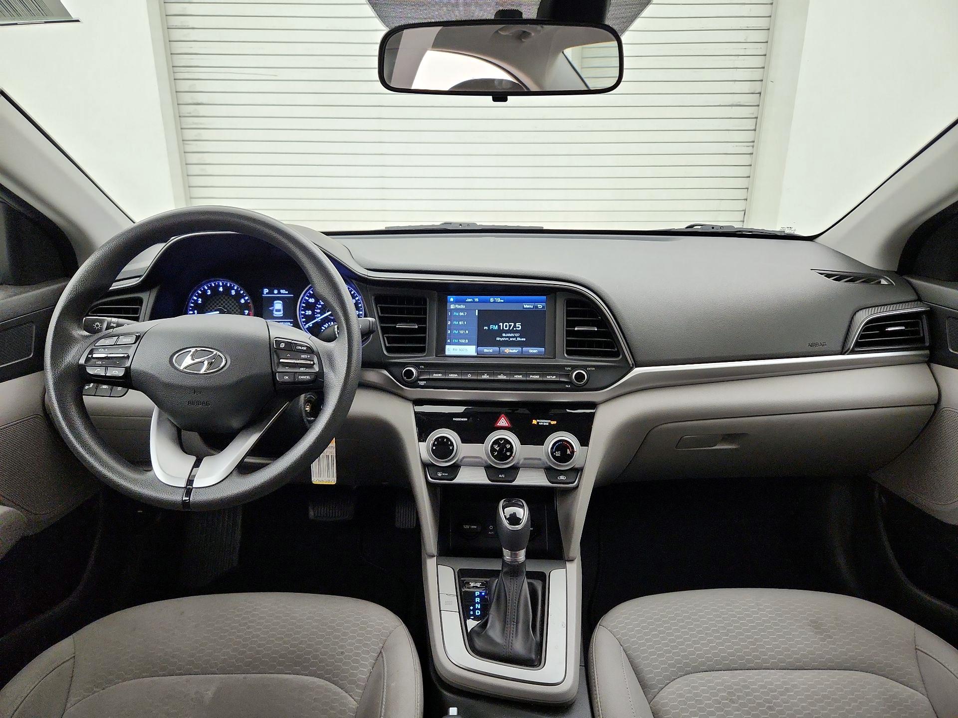 Thumbnail: 2019 Hyundai Elantra - 9