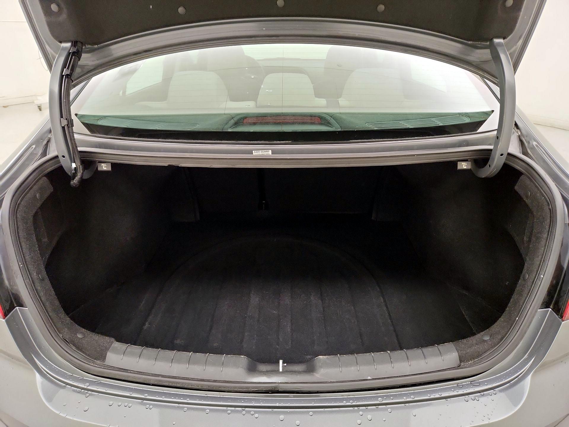 Thumbnail: 2019 Hyundai Elantra - 20