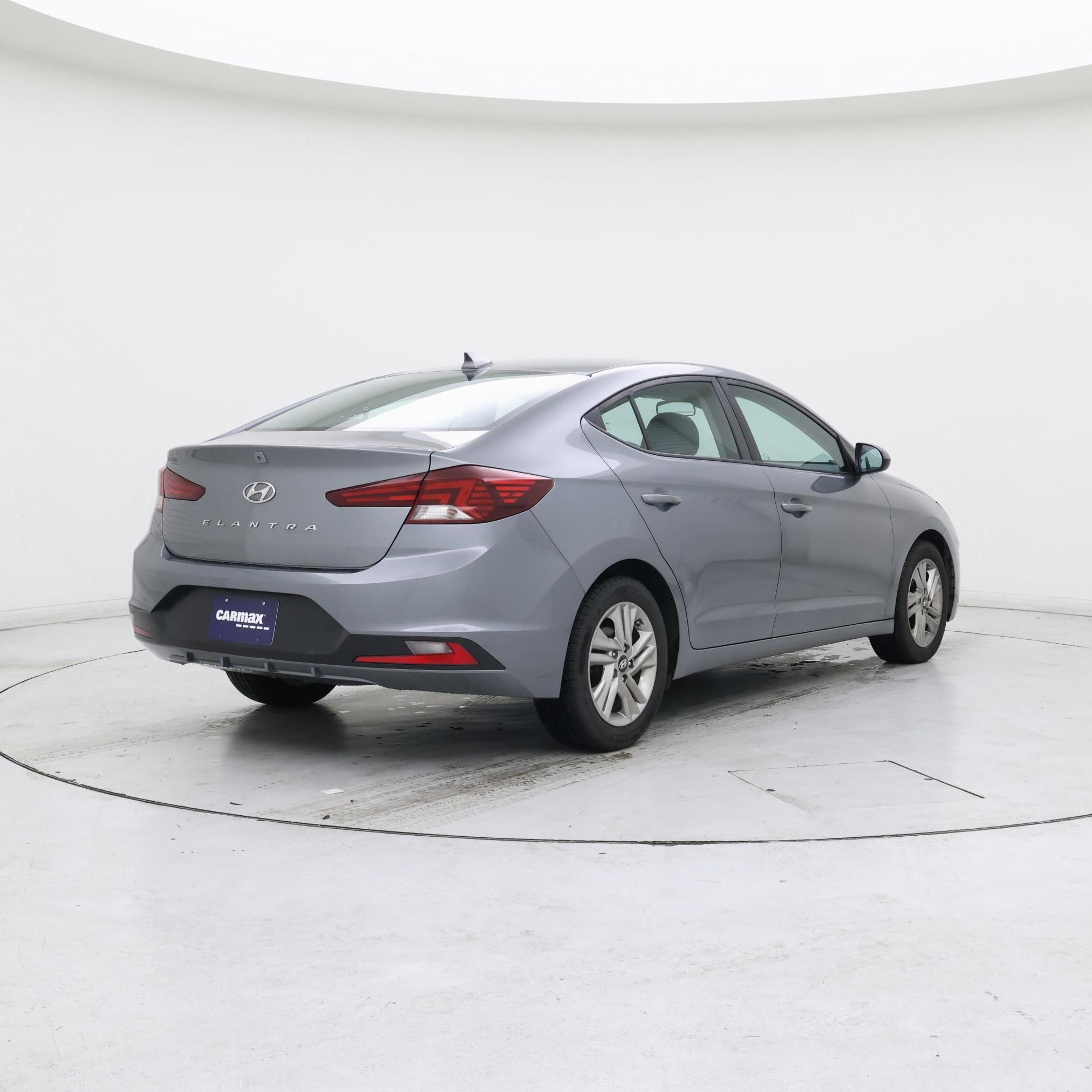 Thumbnail: 2019 Hyundai Elantra - 8