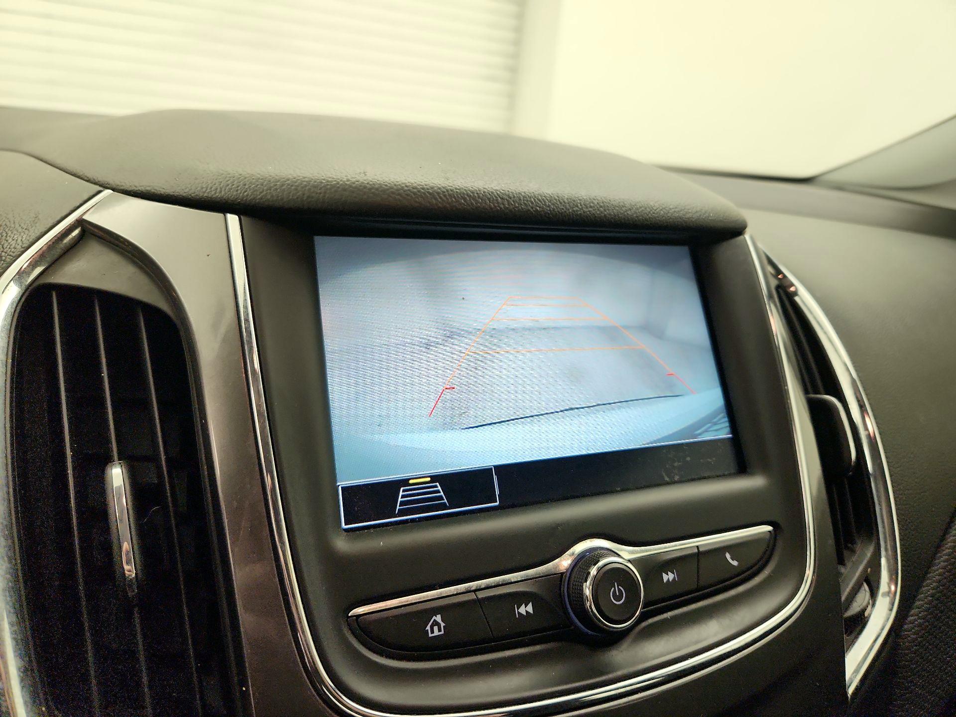 Thumbnail: 2019 Chevrolet Cruze - 14