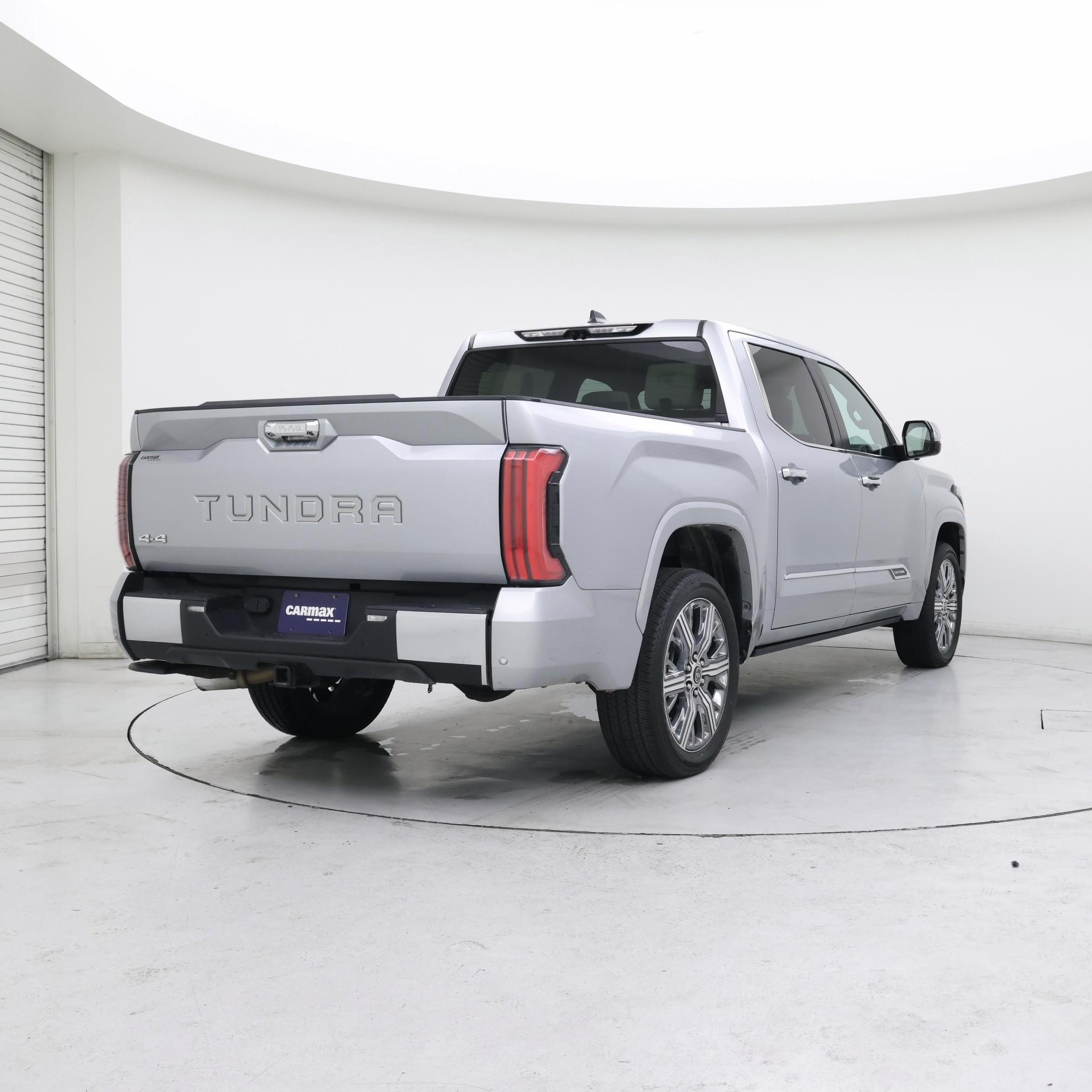 Thumbnail: 2024 Toyota Tundra - 8