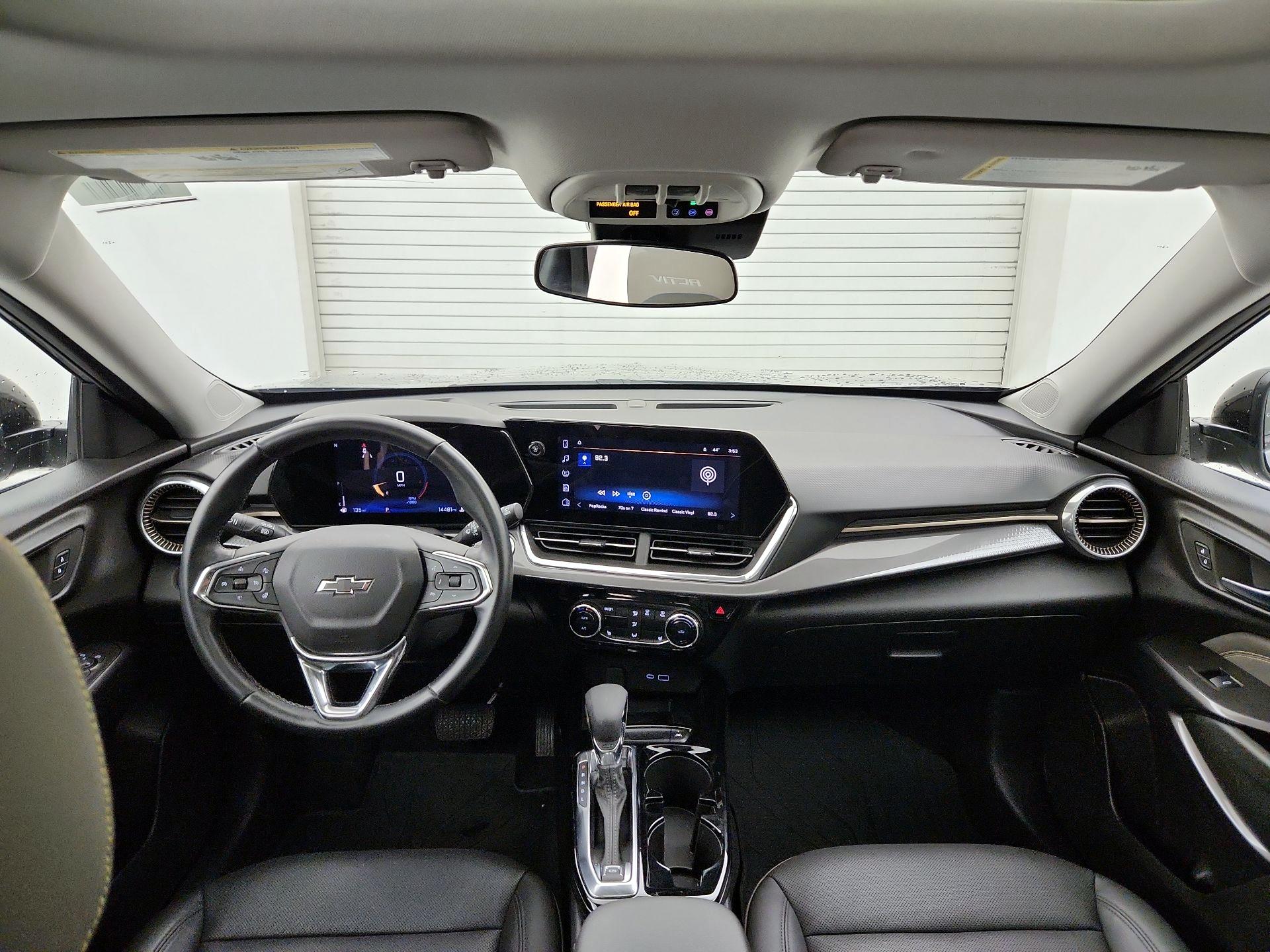 Thumbnail: 2024 Chevrolet Trax - 9