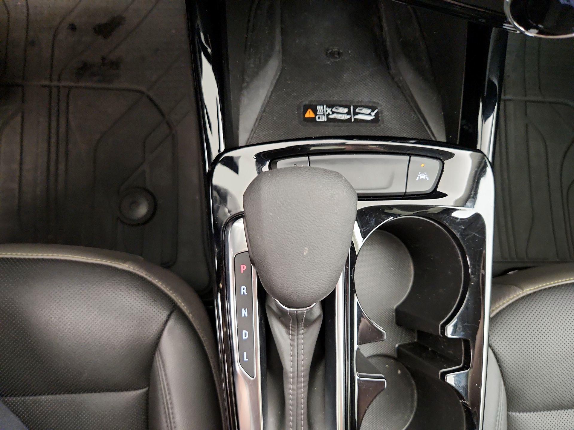 Thumbnail: 2024 Chevrolet Trax - 17